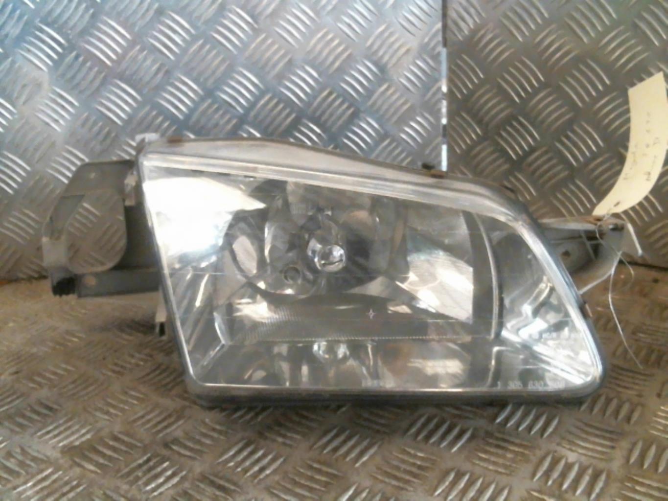 Gruppo ottico anteriore principale destro (luci)(faro) MAZDA 323 6 Diésel - 1