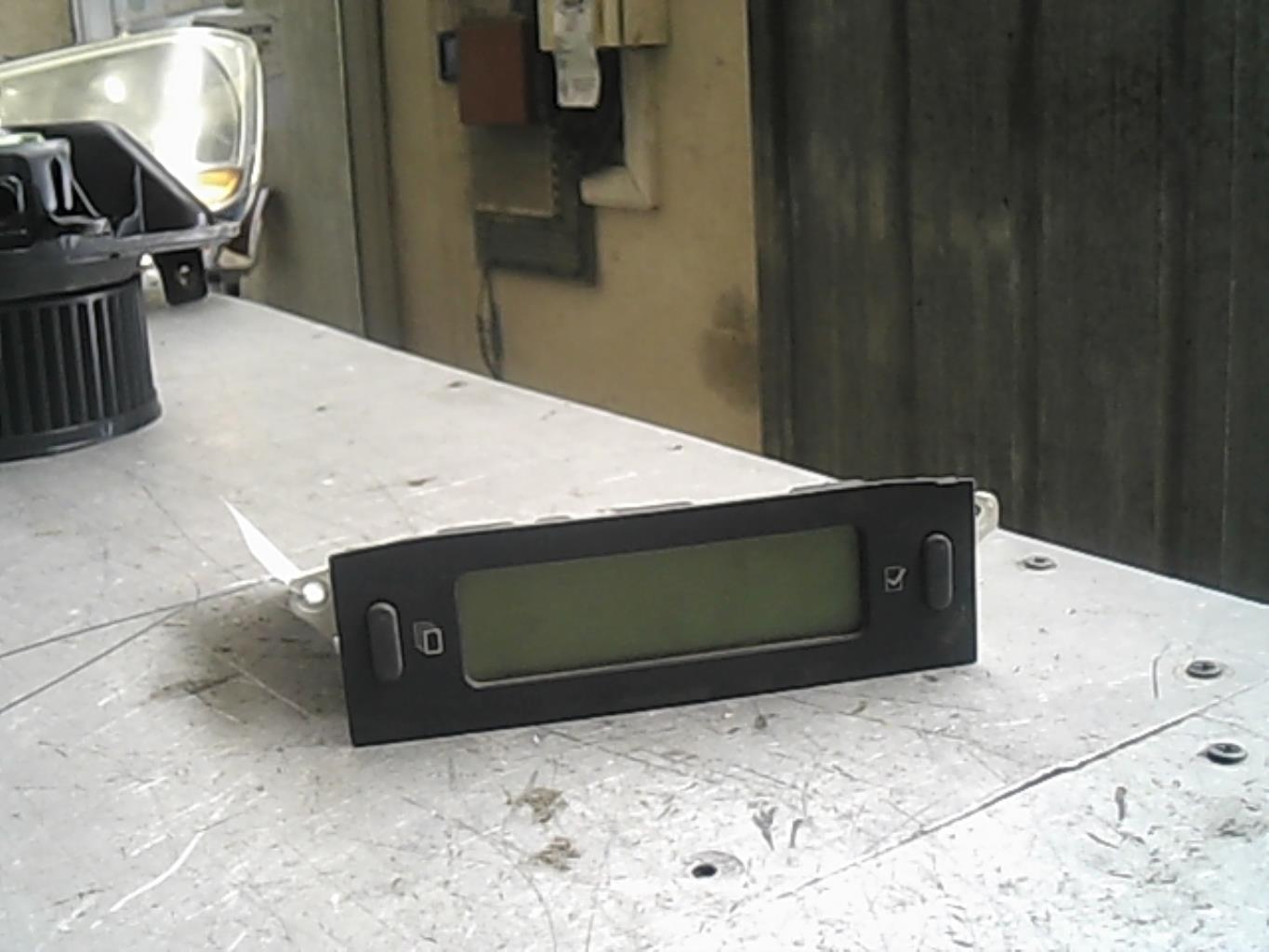 Monitor display CITROEN C5 1 PHASE 1 Diésel - 1
