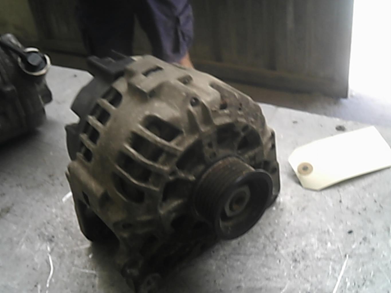 Alternatore VOLKSWAGEN POLO 4 PHASE 2 Gasolina - 1