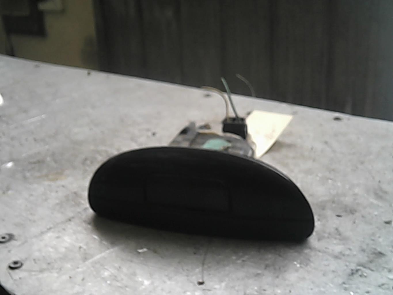 Bouton de coffre RENAULT SCENIC 1 PHASE 2 Diesel - 1