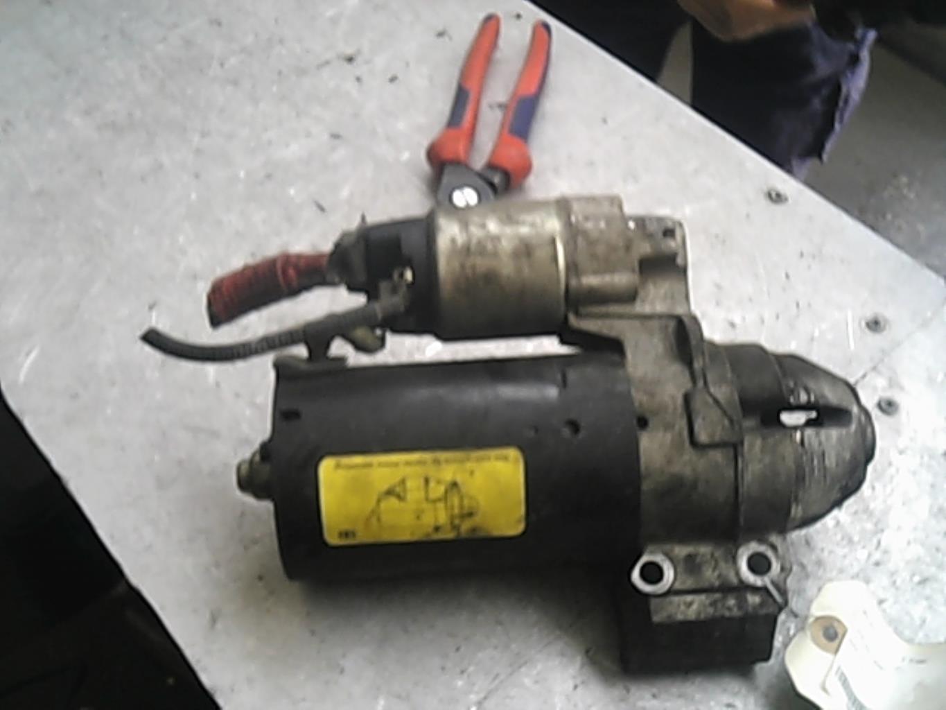 Demarreur BMW SERIE 1 E81 Diesel - 1