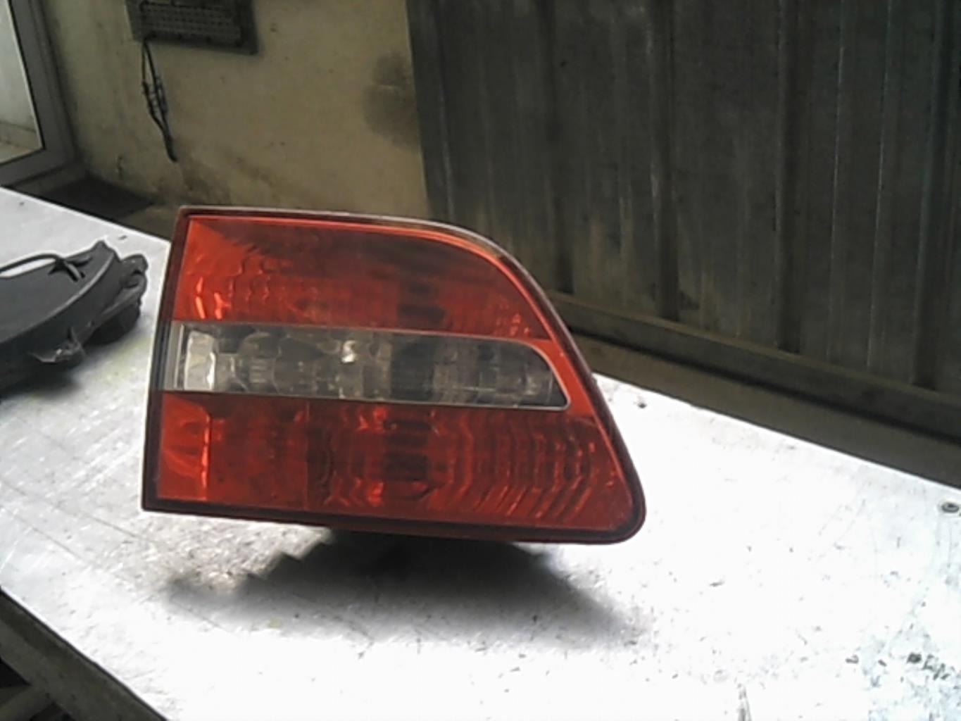 Feu arriere secondaire gauche (feux) FIAT STILO BREAK Diesel - 1