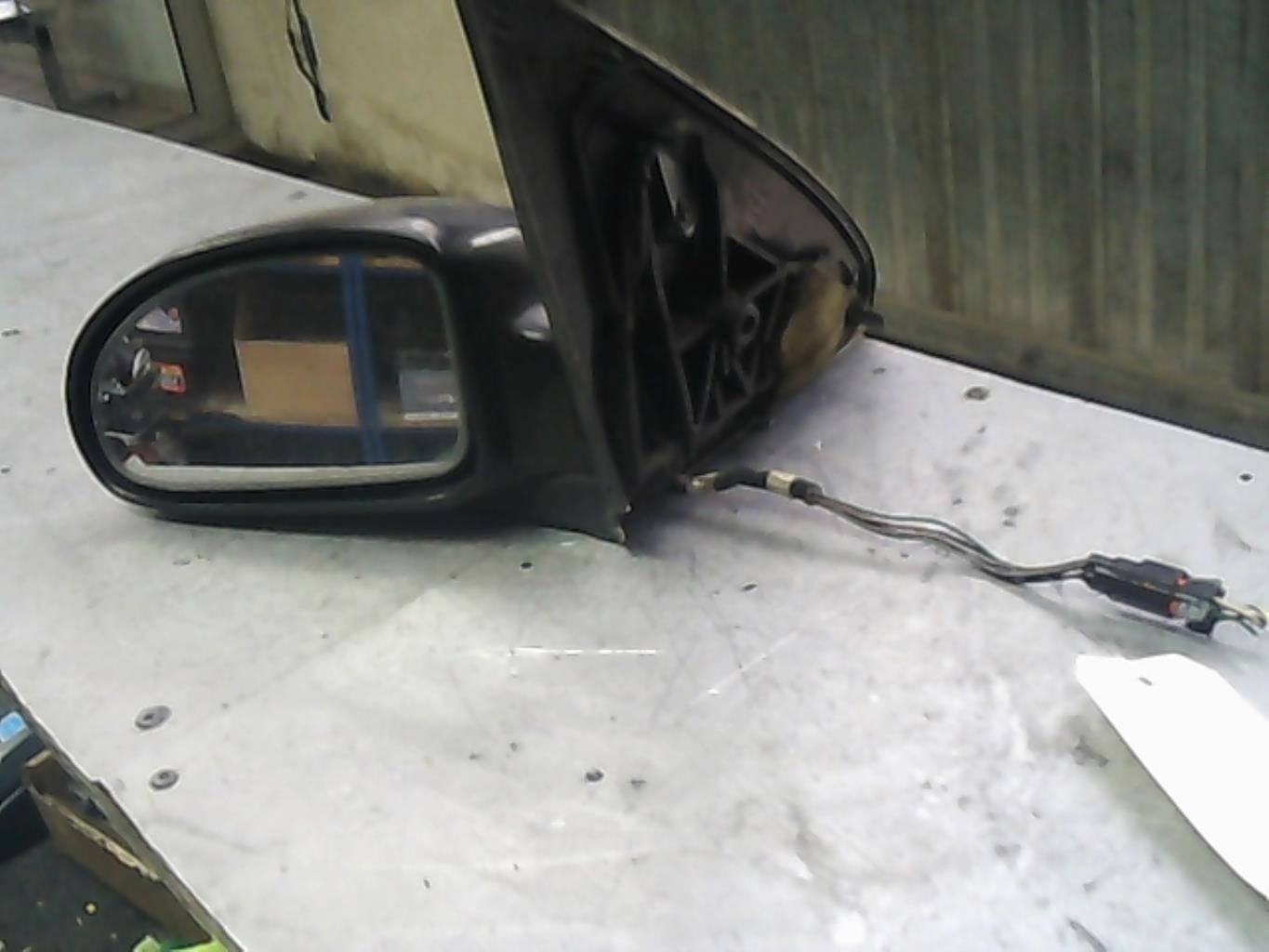 Retrovisor izquierdo FORD FOCUS 1 Diésel - 1