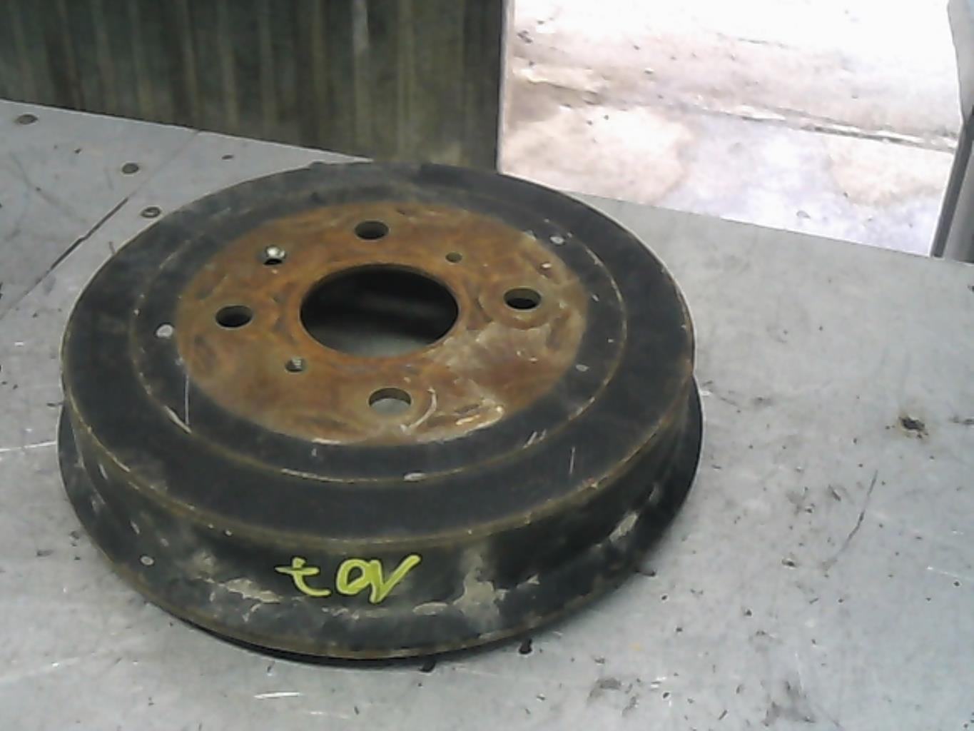 Tamburo posteriore destro PEUGEOT 107 PHASE 1  - 1