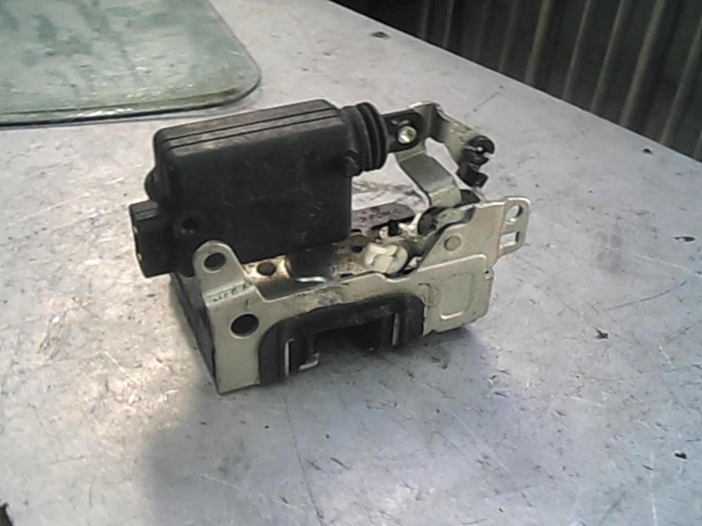 Chiusura centralizzata posteriore destra DACIA SANDERO 1 GLP - 1