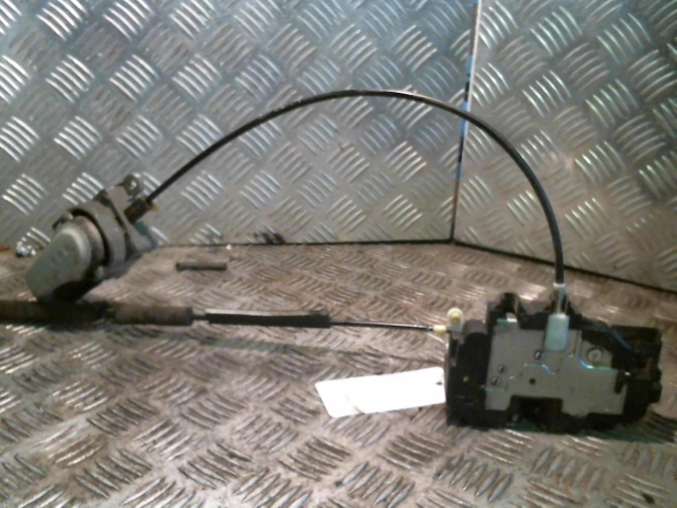 Chiusura centralizzata anteriore sinistra NISSAN MICRA 3 PHASE 1 Diésel - 1
