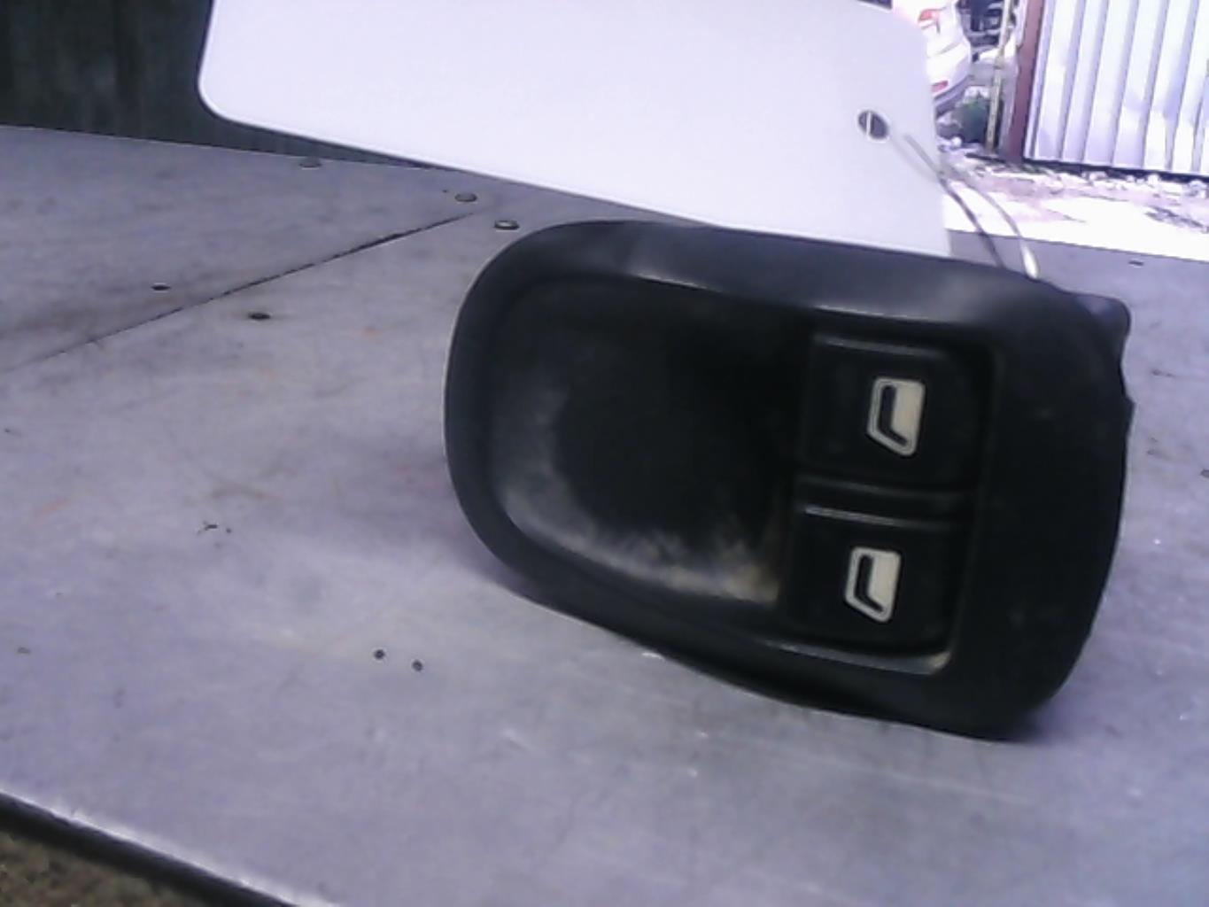 Interruttore alzacristalli PEUGEOT 306 PHASE 2 Diésel - 1