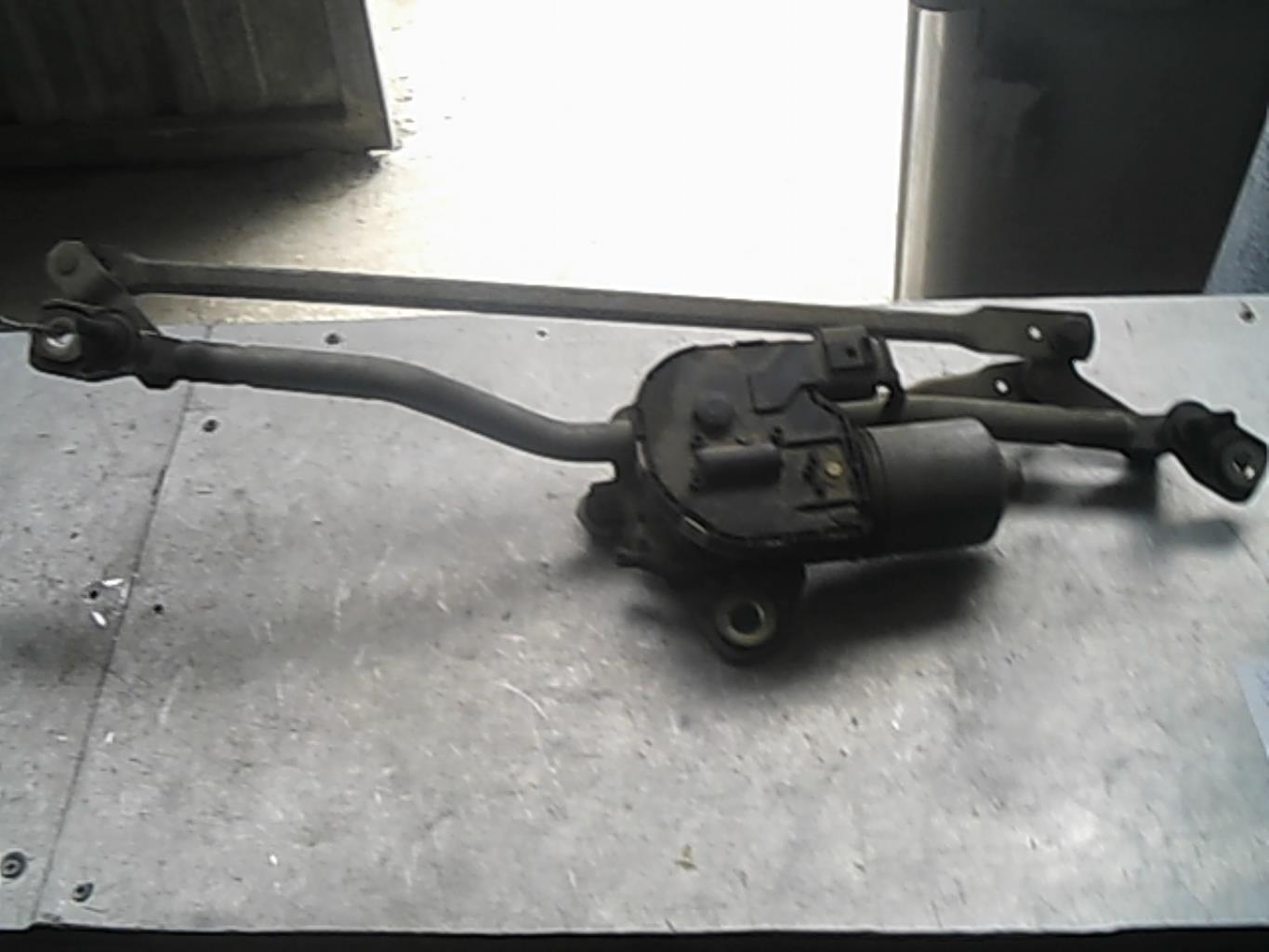 Motore tergicristallo anteriore AUDI A6 3 ALLROAD PHASE 1 BREAK Diésel - 1