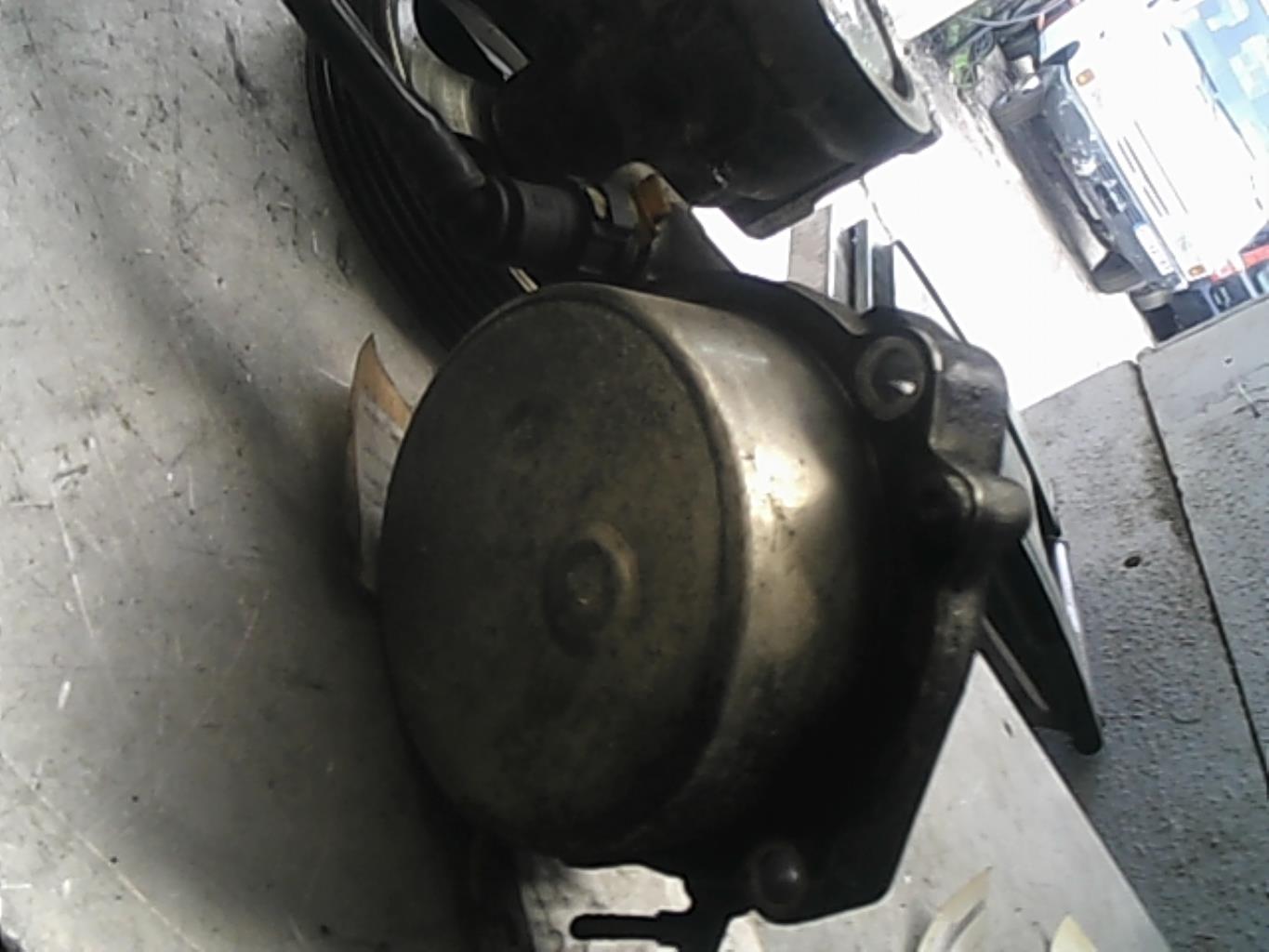 Pompe à vide OPEL ASTRA H GTC PHASE 2 Diesel - 1