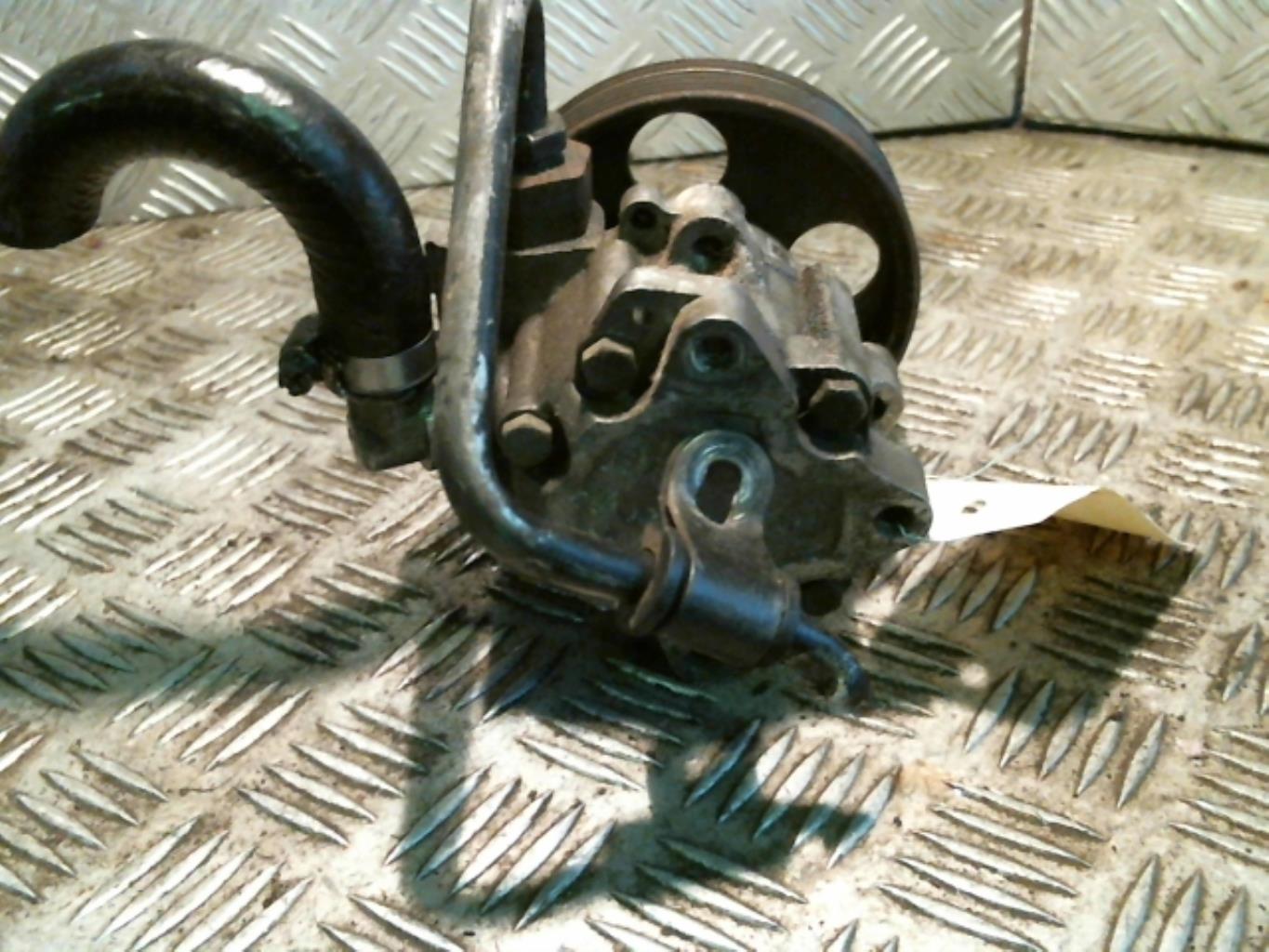 Pompe de direction PEUGEOT 406 PHASE 1 BREAK Diesel - 1