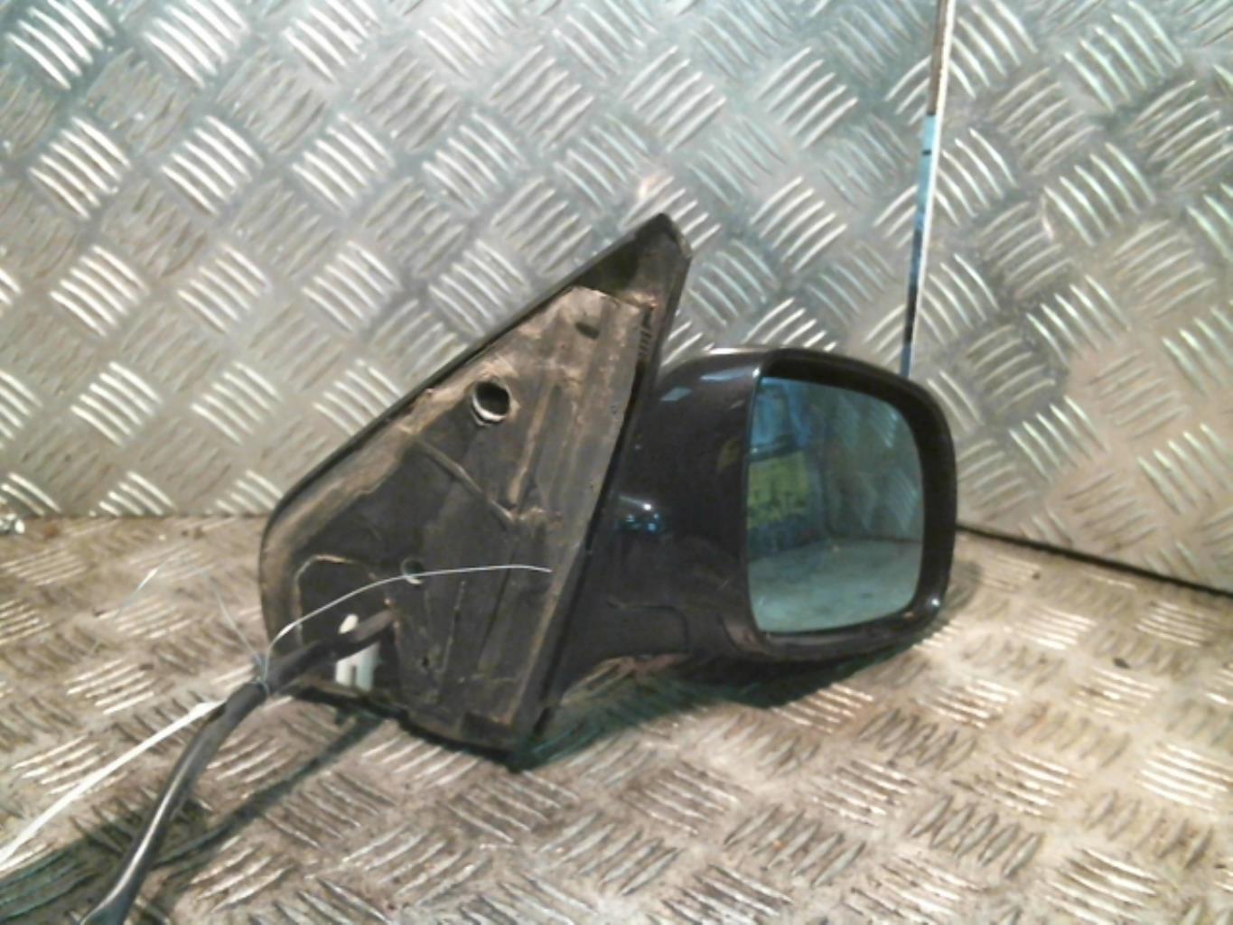 Specchietto retrovisore destro VOLKSWAGEN GOLF 4 Diésel - 1