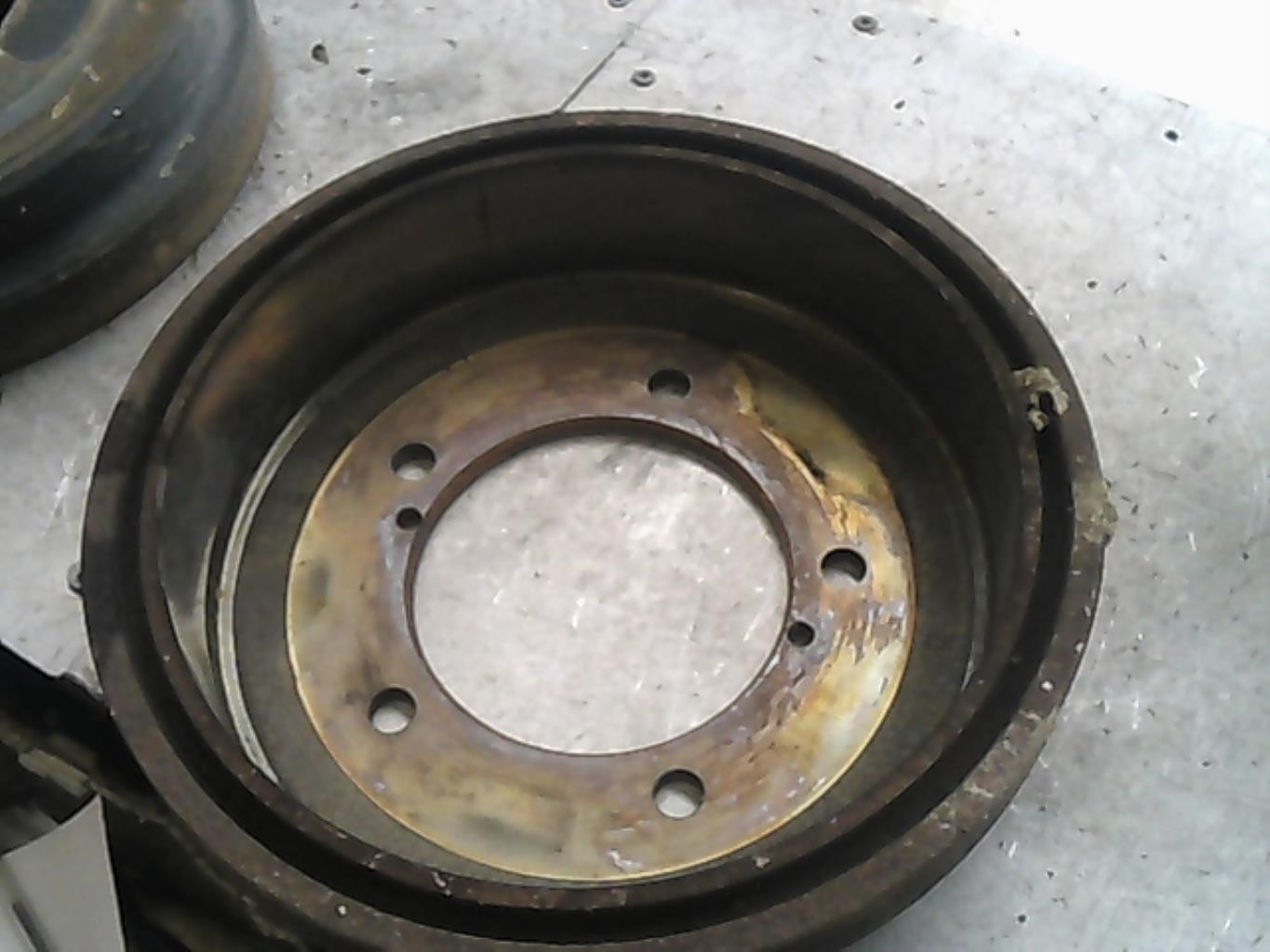 Tamburo posteriore sinistro SUZUKI GRAND VITARA 1 Diésel - 1