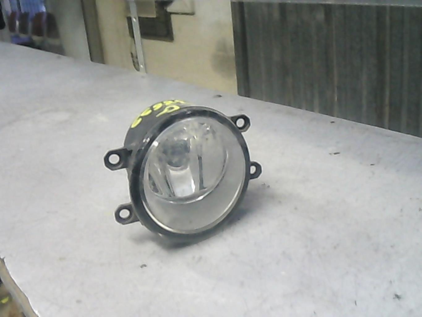 Fendinebbia sinistro (luce) TOYOTA YARIS 2 PHASE 1 Diésel - 1