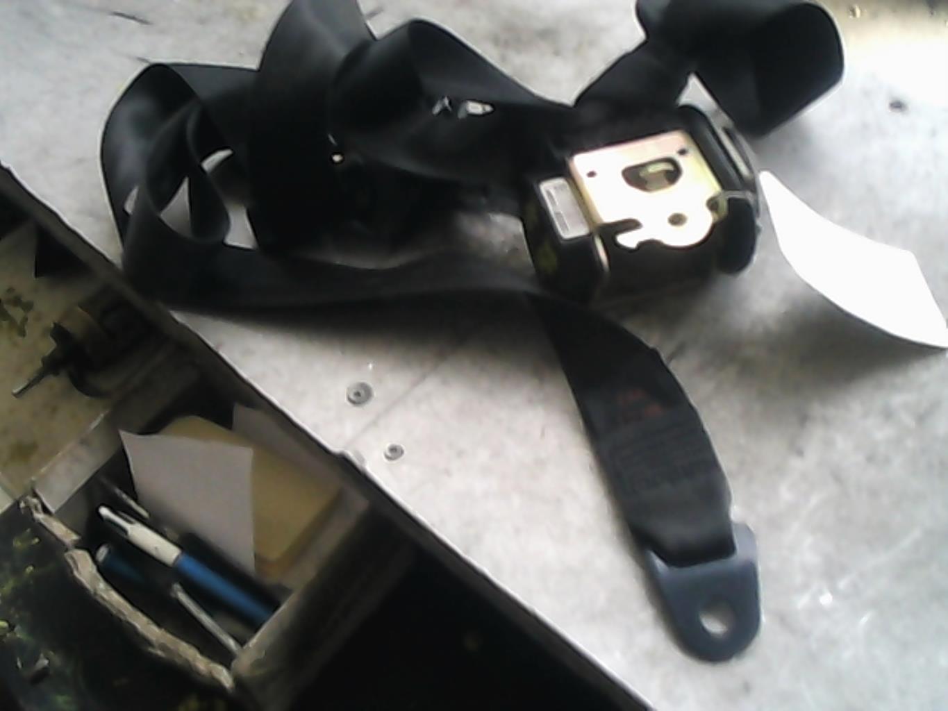 Cintura di sicurezza anteriore destra PEUGEOT 307 PHASE 2 BREAK Diésel - 1