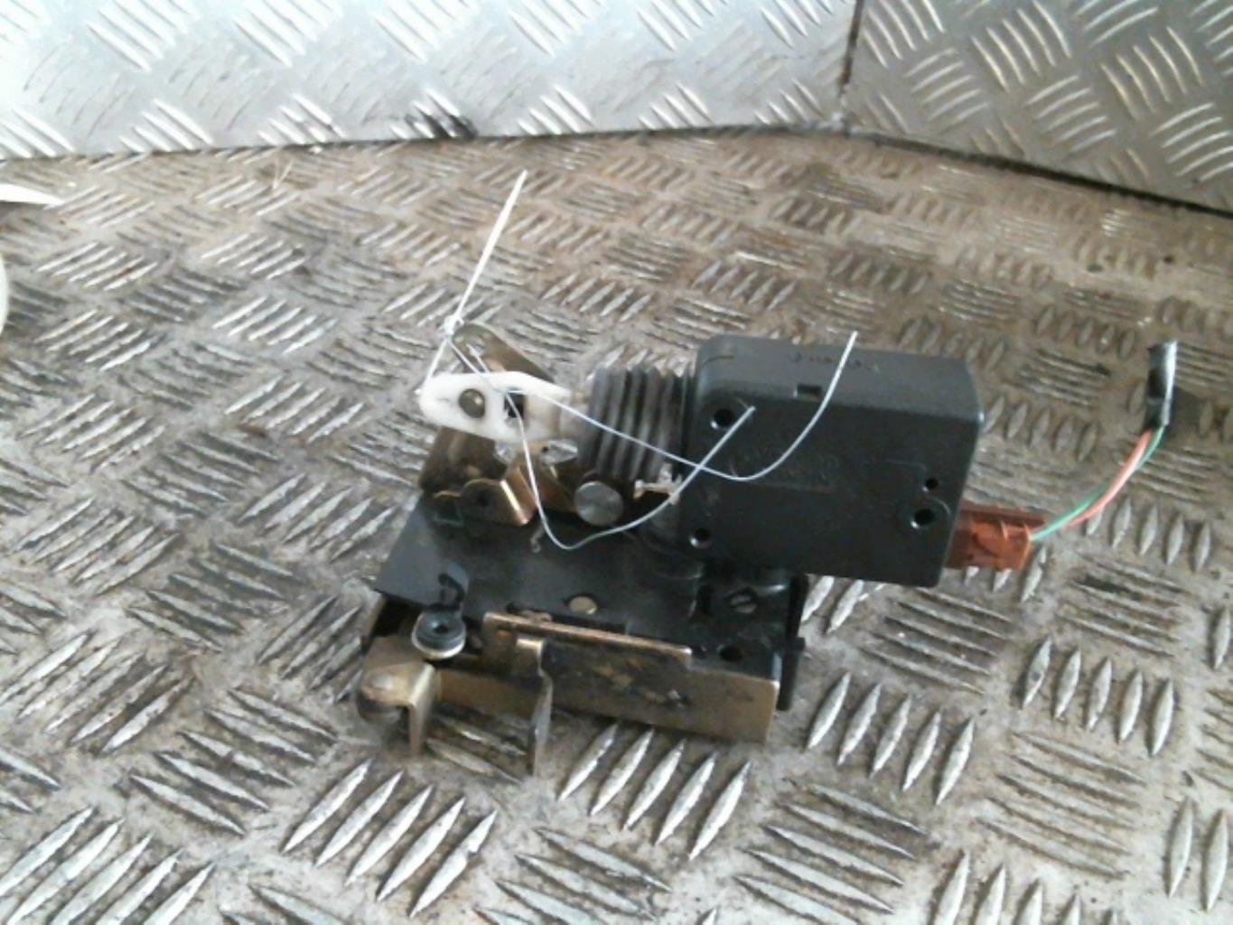 Chiusura centralizzata anteriore destra PEUGEOT 106 PHASE 2 Diésel - 1