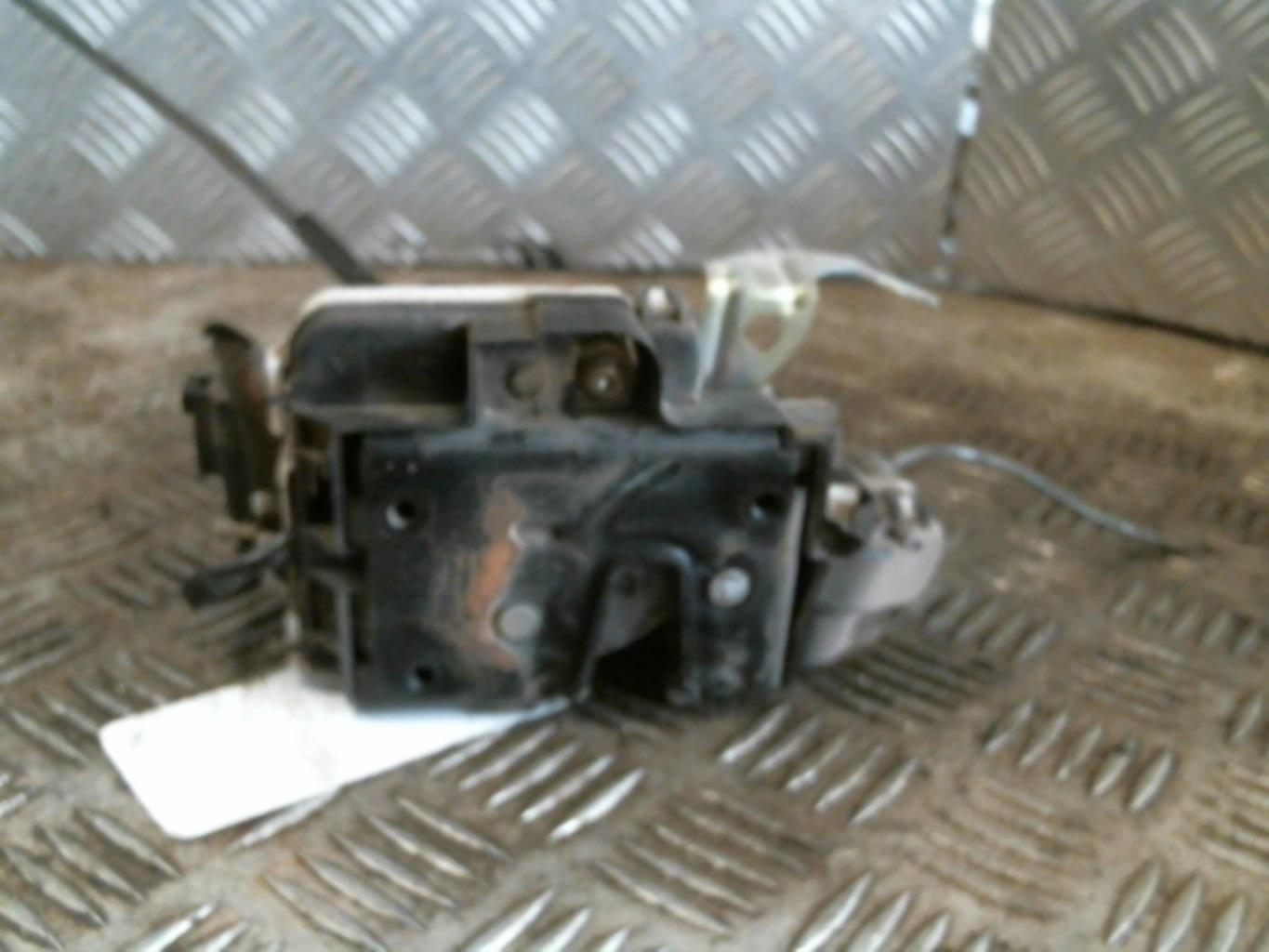 Chiusura centralizzata anteriore destra SEAT IBIZA 2 PHASE 3 Gasolina - 1
