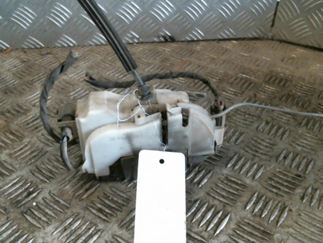 Chiusura centralizzata anteriore sinistra SEAT IBIZA 2 PHASE 3 Gasolina - 1