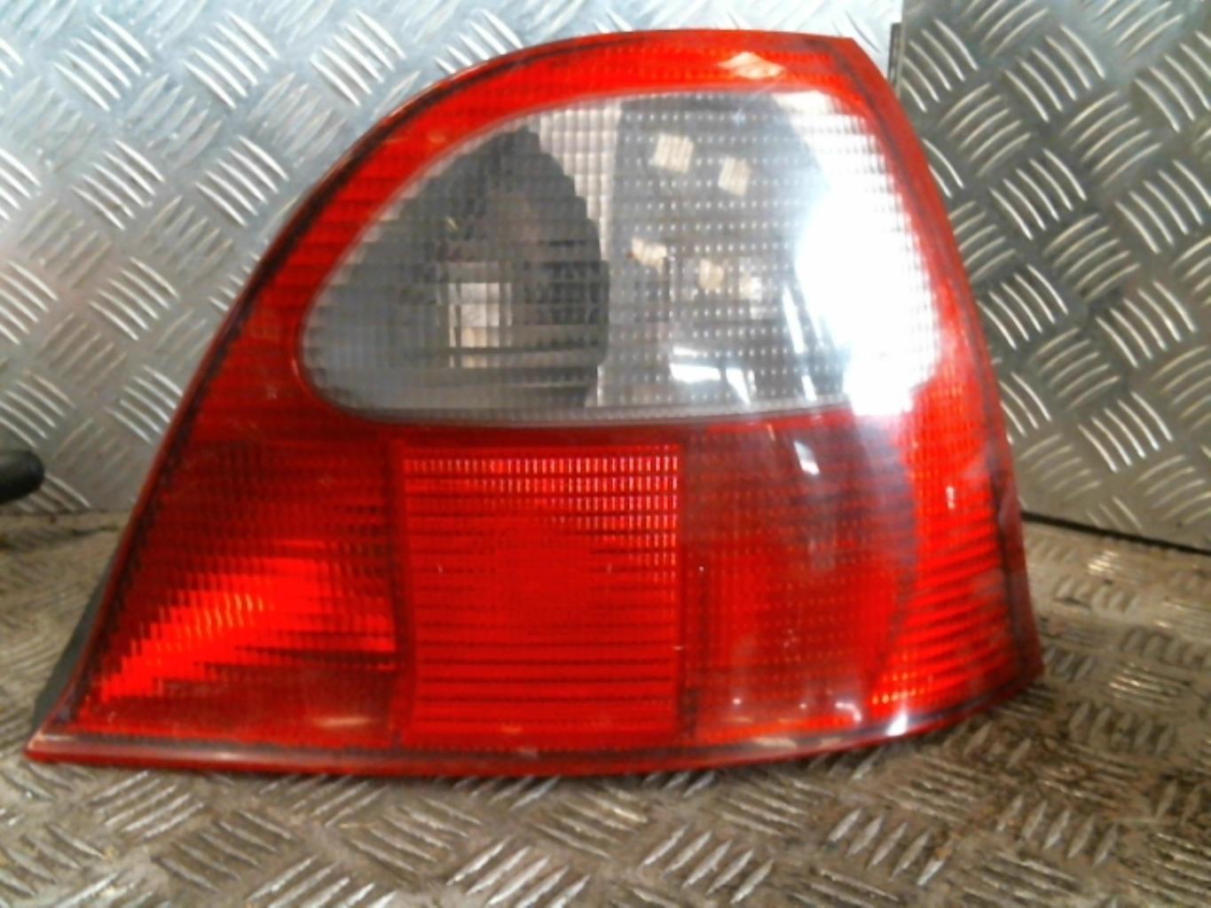 Fanale posteriore principale destro (luci) ROVER 200 2 Diésel - 1