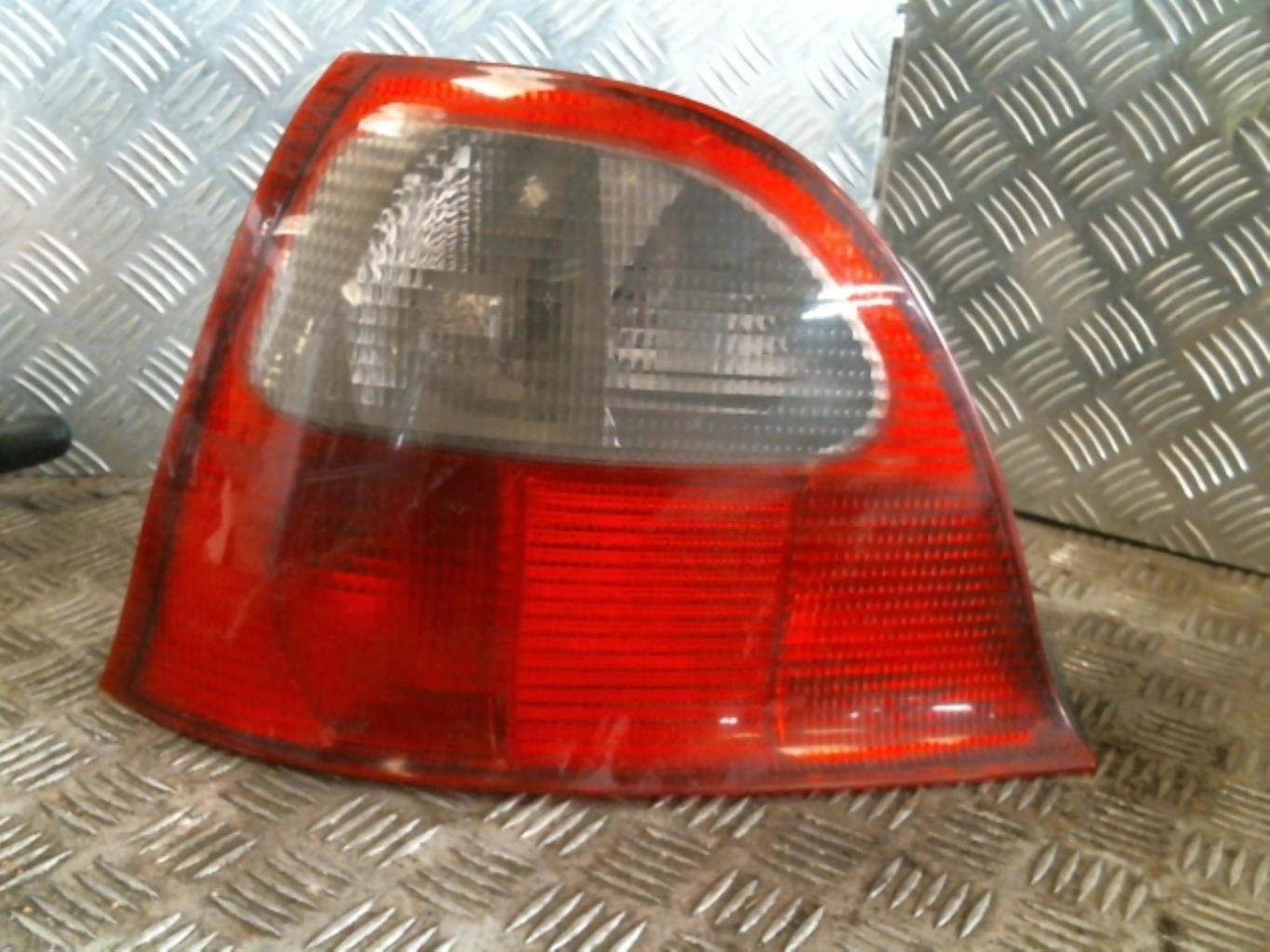 Fanale posteriore principale sinistro (luci) ROVER 200 2 Diésel - 1