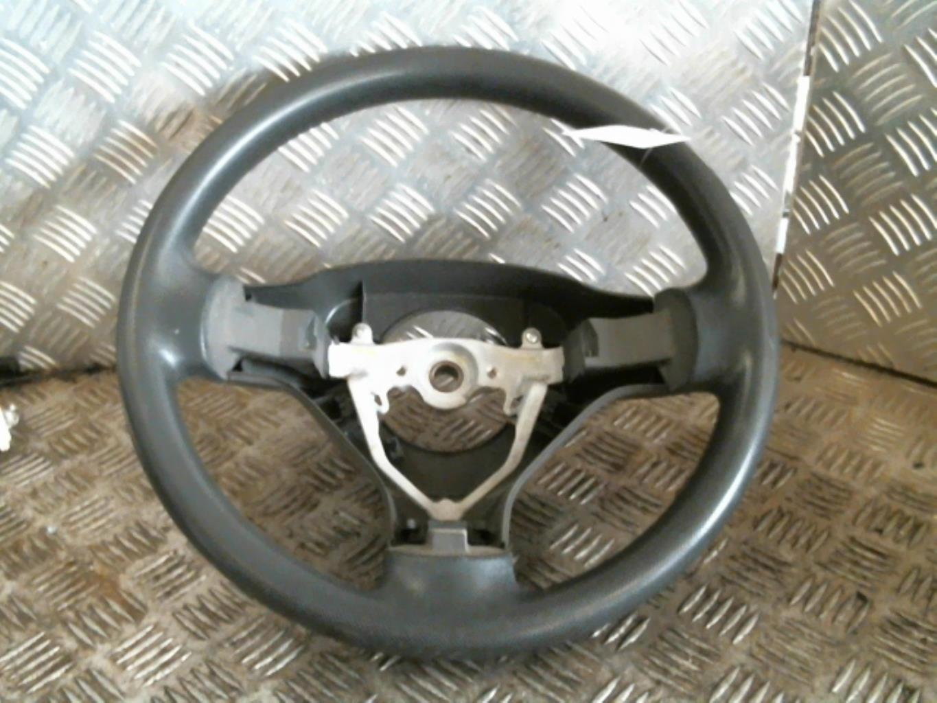 Volant PEUGEOT 107 PHASE 1 Essence - 1
