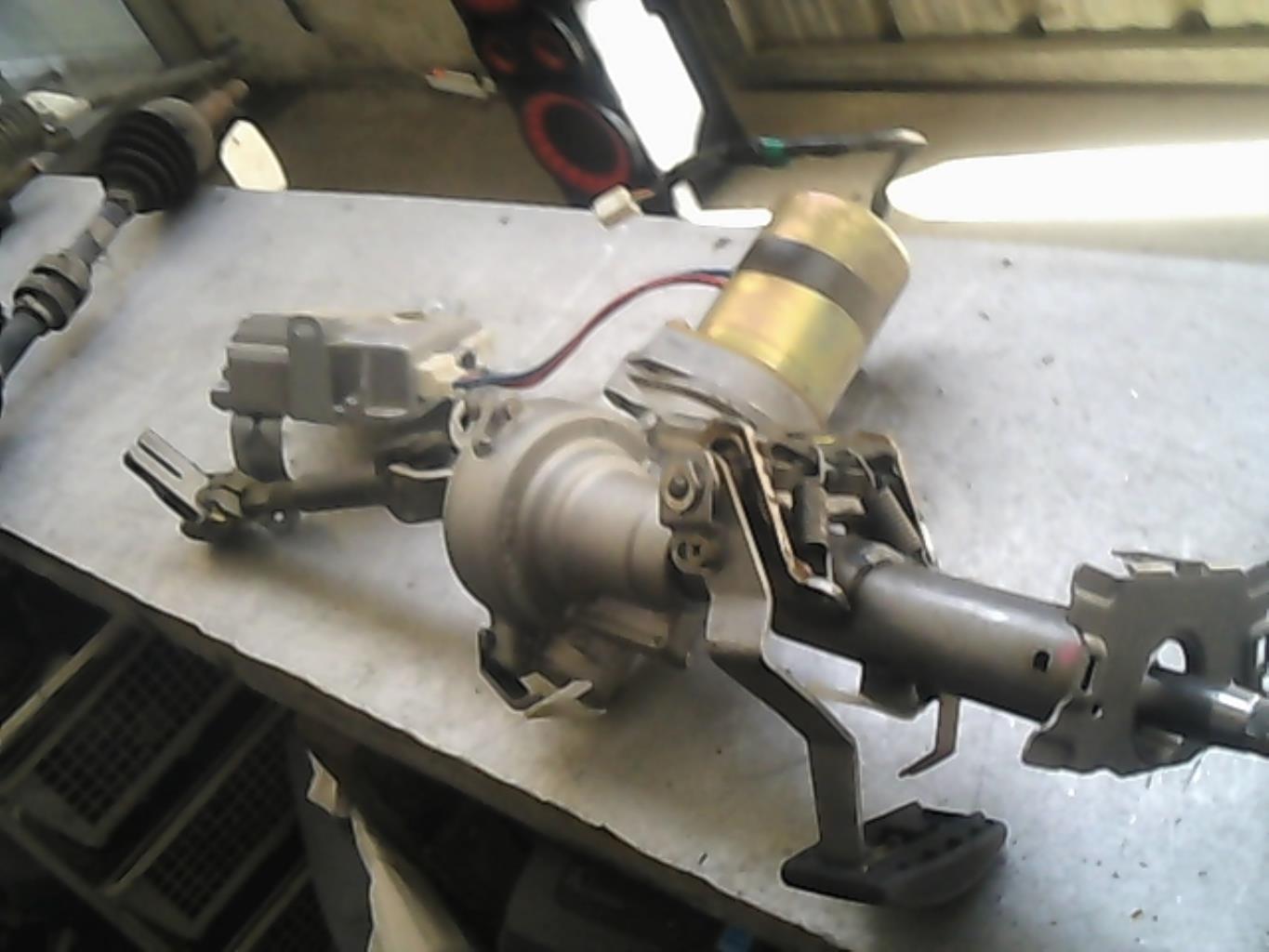 Colonne de direction TOYOTA COROLLA 10 PHASE 1 Diesel - 1
