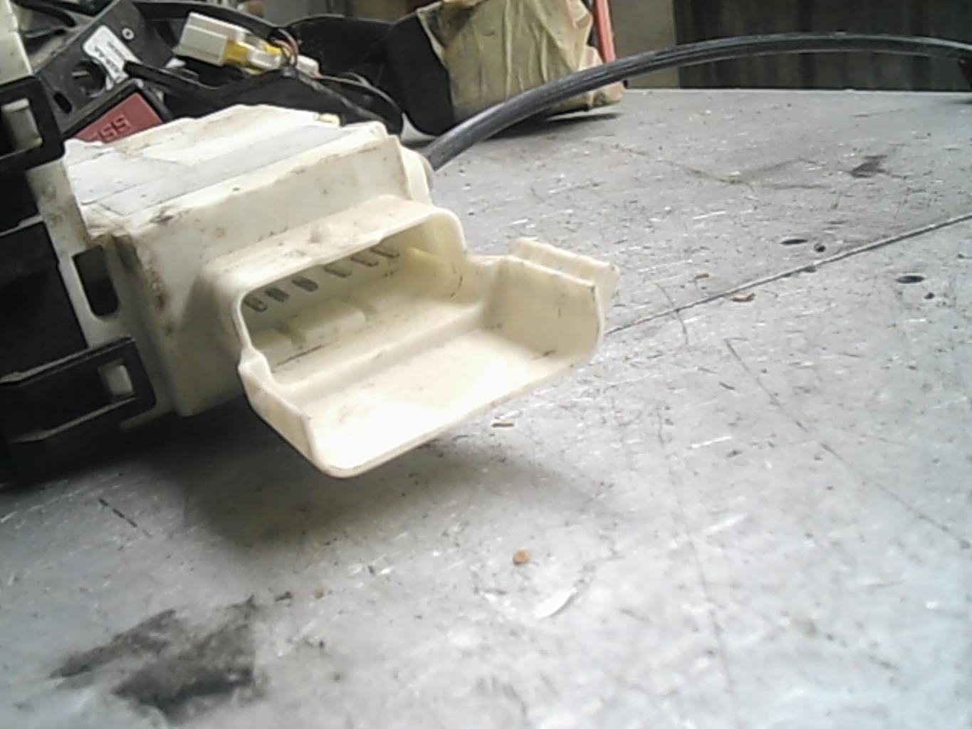 Chiusura centralizzata anteriore destra CITROEN C4 1 PHASE 1 COUPE Gasolina - 1