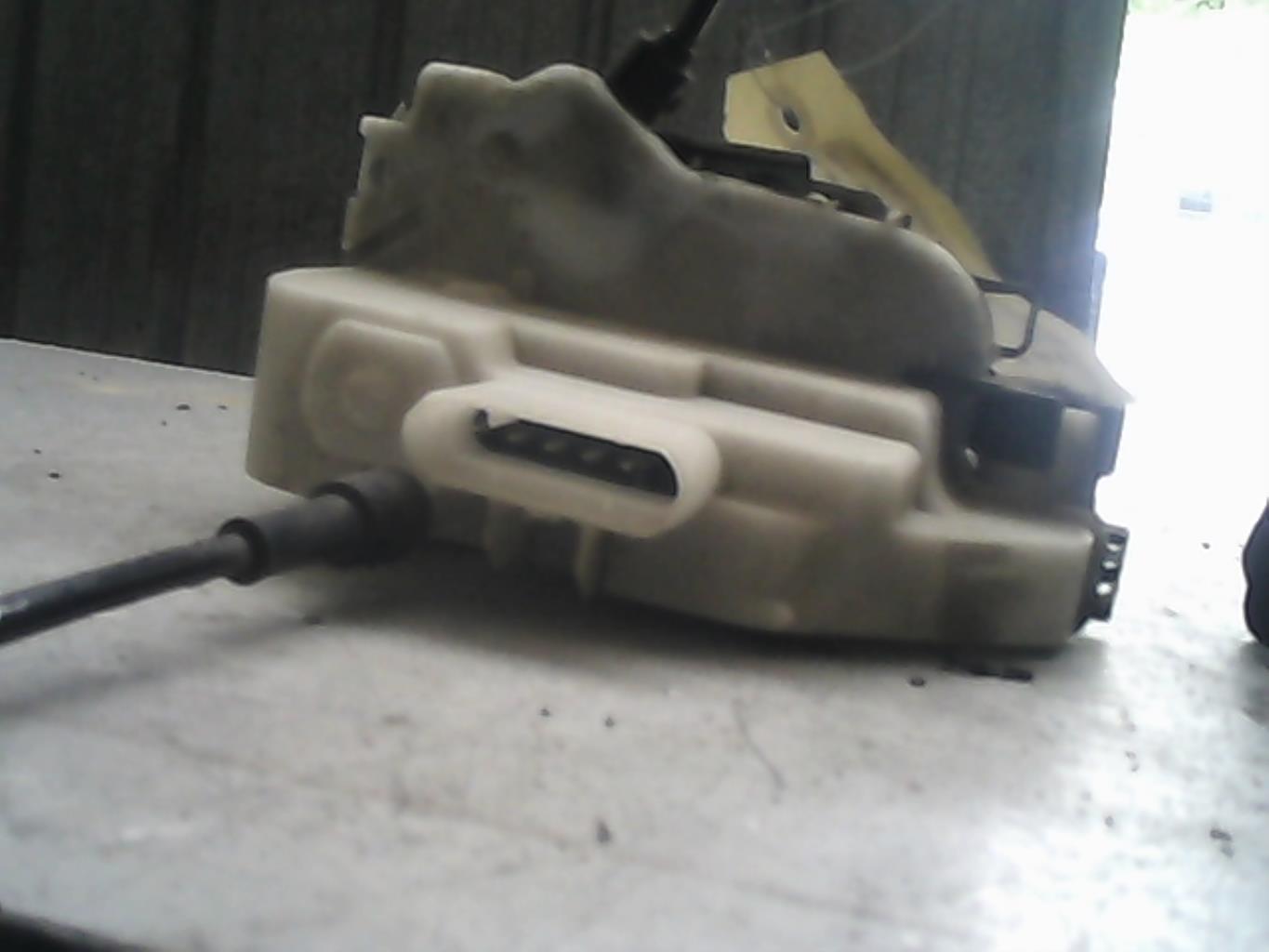 Chiusura centralizzata anteriore destra CITROEN C2 PHASE 1 Diésel - 1