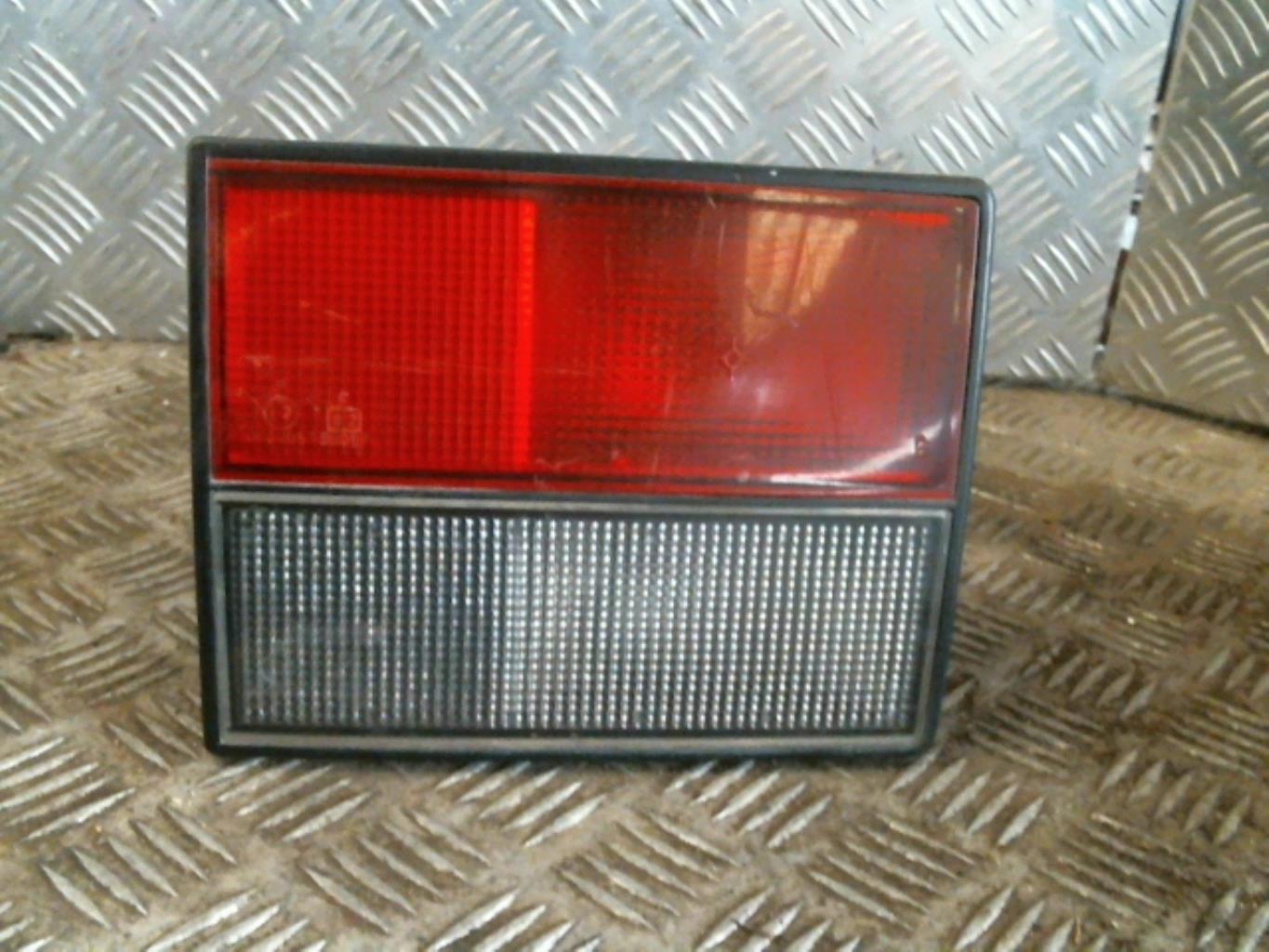 Feu arriere secondaire gauche (feux) RENAULT R21 PHASE 2 BREAK Diesel - 1