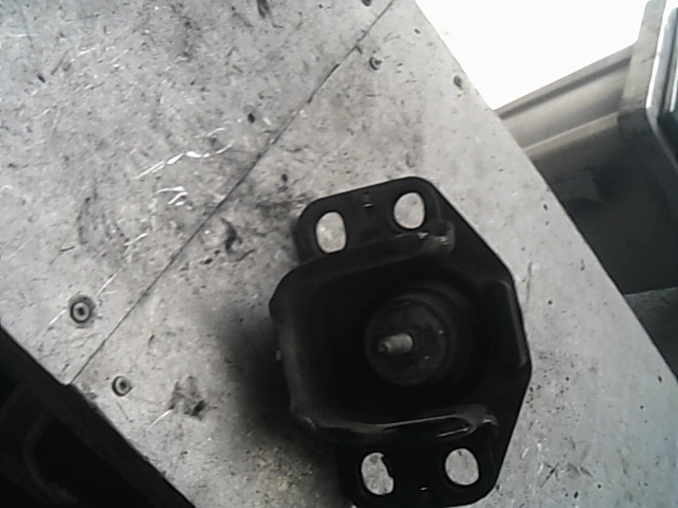 Support moteur RENAULT CLIO 2 PHASE 1 Diesel - 1