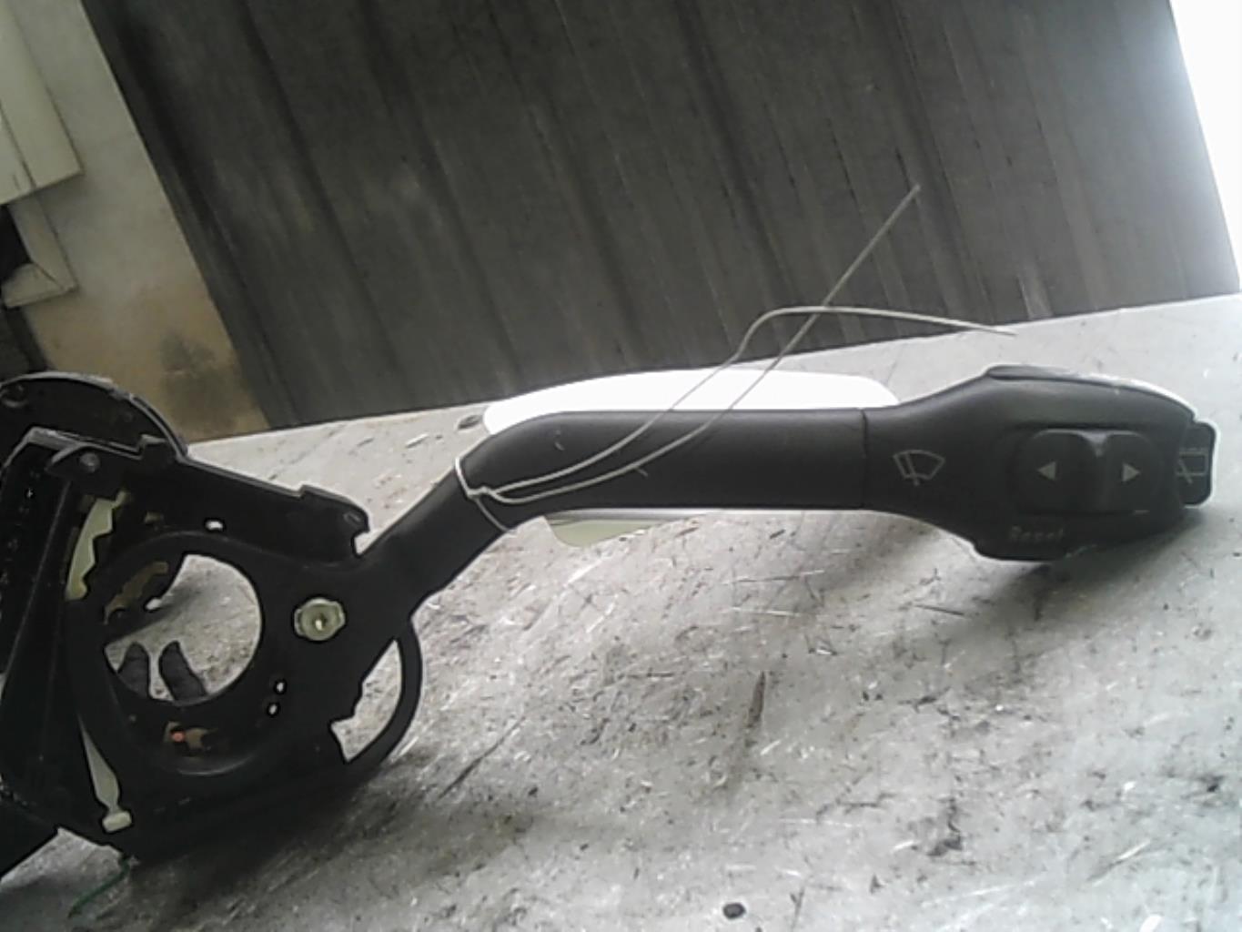 Commodo d'essuie glaces SEAT IBIZA 2 PHASE 3 Diesel - 1