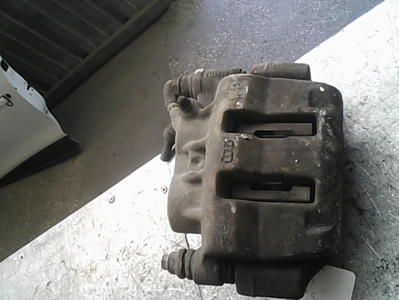 Etrier avant gauche (freinage) RENAULT MASTER 2 PHASE 3 Diesel - 1