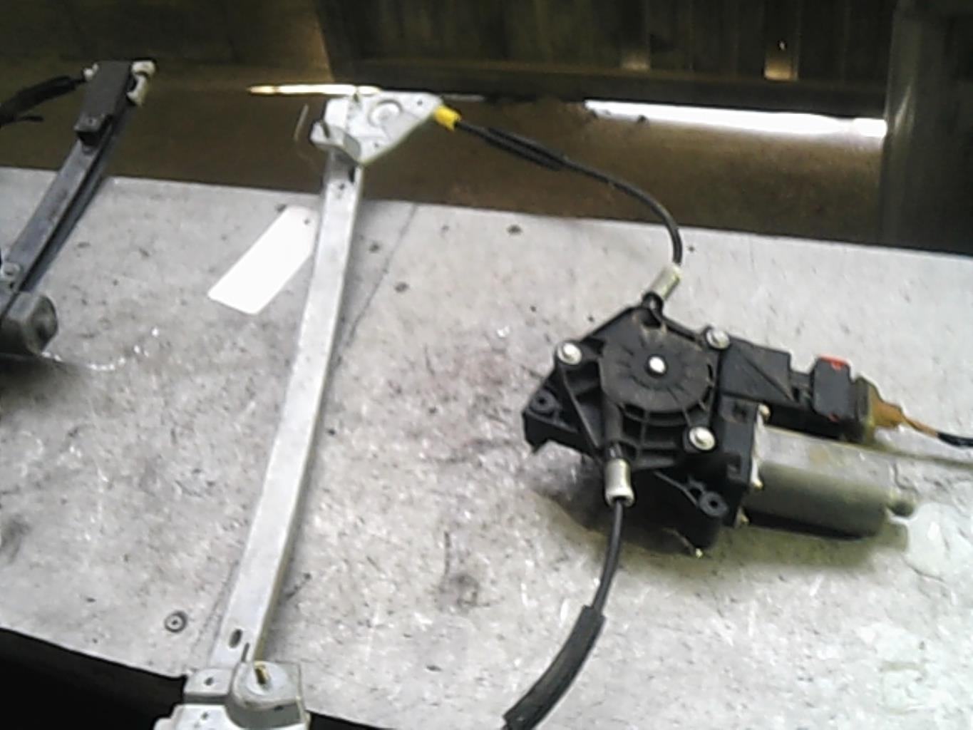 Alzacristalli elettrico anteriore sinistro PEUGEOT 406 PHASE 1 Gasolina - 1