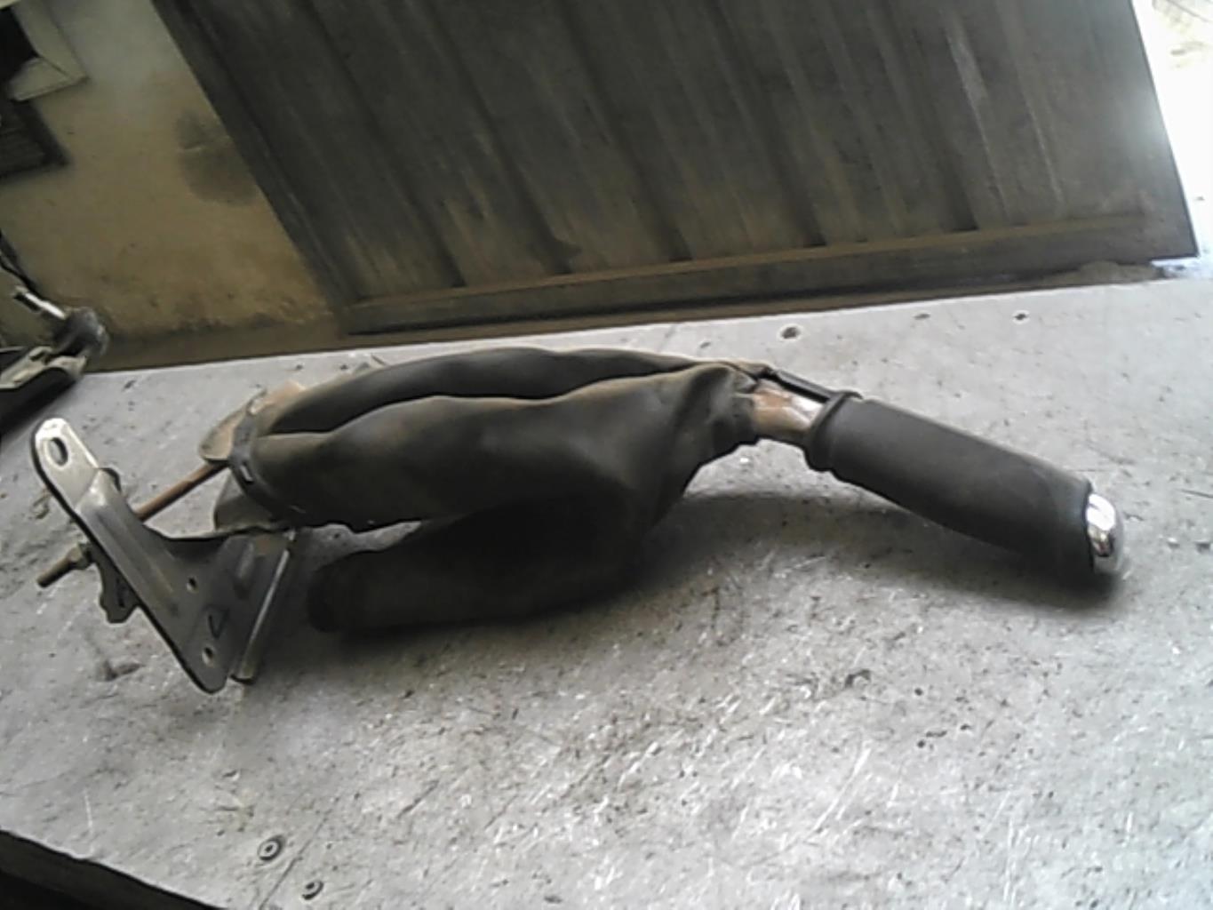 Levier frein à main RENAULT MEGANE 3 PHASE 2 Diesel - 1