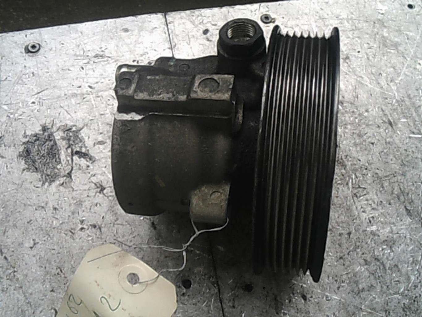 Pompe de direction RENAULT LAGUNA 2 PHASE 2 BREAK Diesel - 1