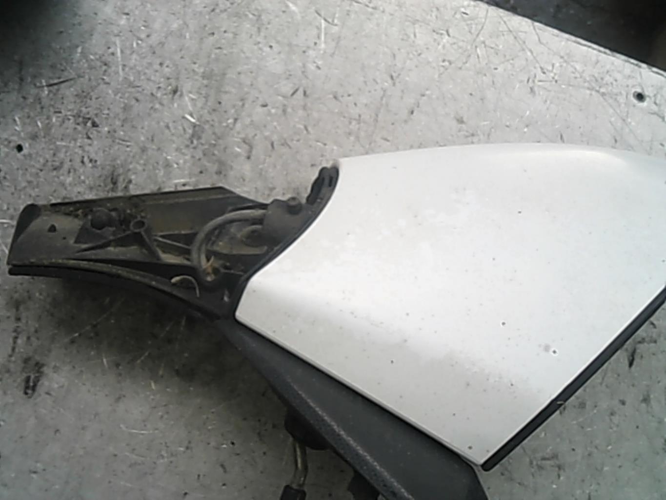 Retrovisor derecho OPEL VECTRA B PHASE 2 BREAK Diésel - 1