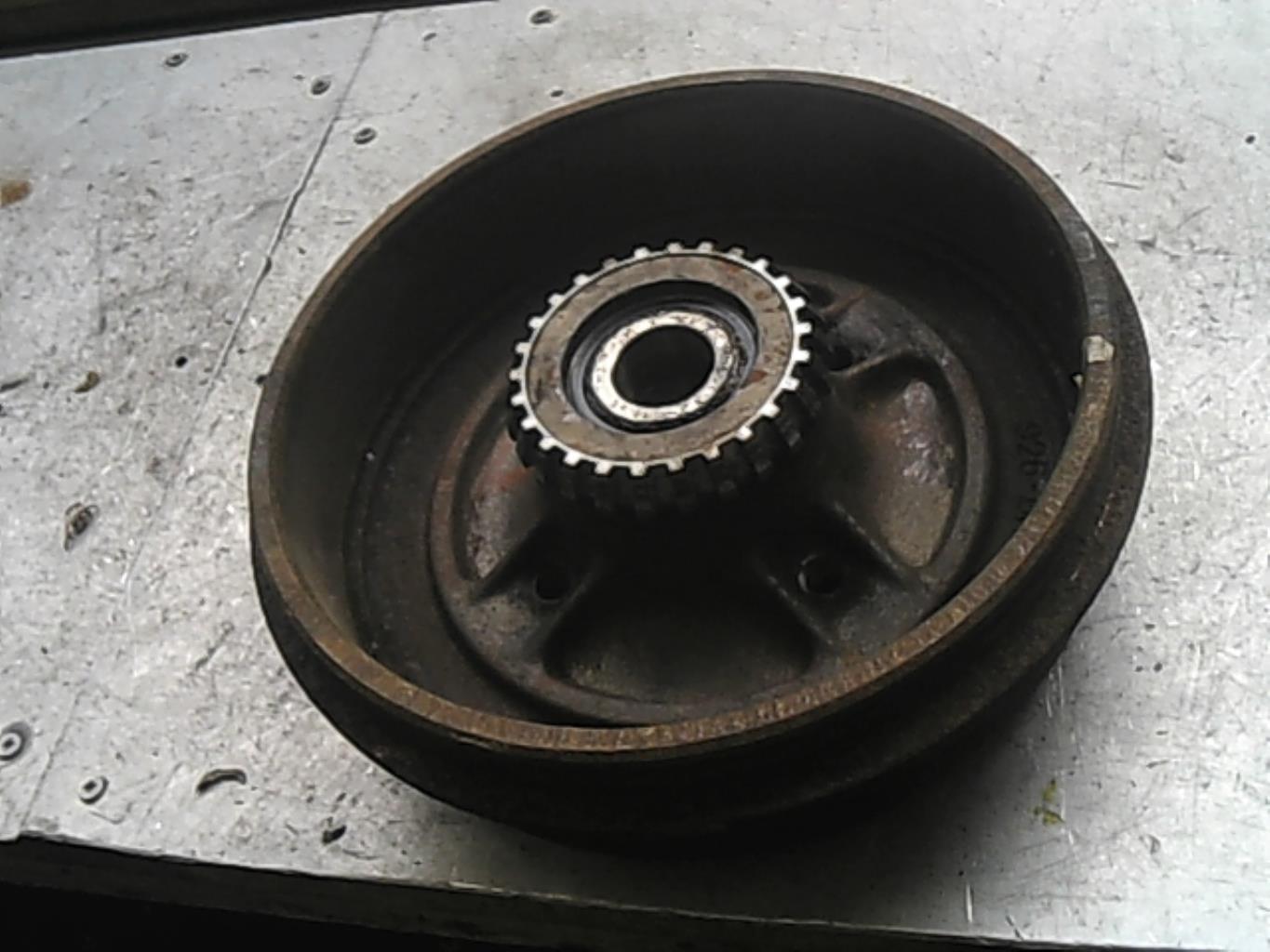 Tamburo posteriore destro RENAULT CLIO 2 PHASE 1 Gasolina - 1