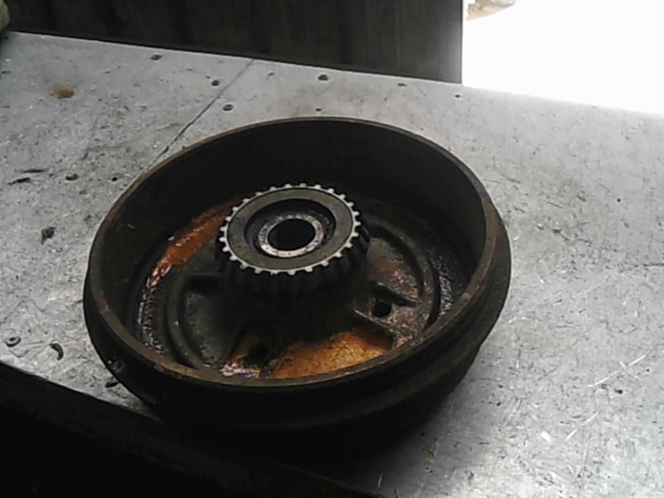 Tamburo posteriore sinistro RENAULT CLIO 2 PHASE 1 Gasolina - 1