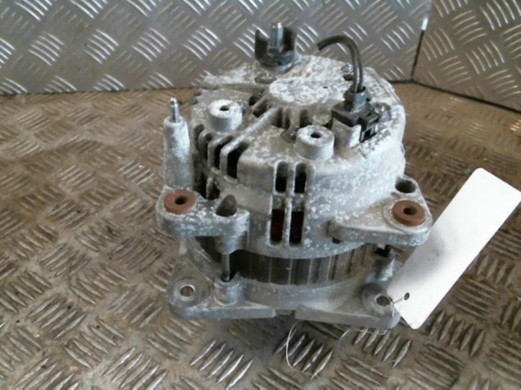 Alternatore VOLKSWAGEN GOLF 4 Diésel - 1
