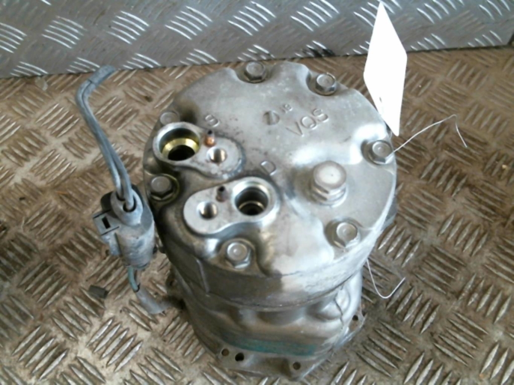 Compressore clima VOLKSWAGEN GOLF 4 Diésel - 1