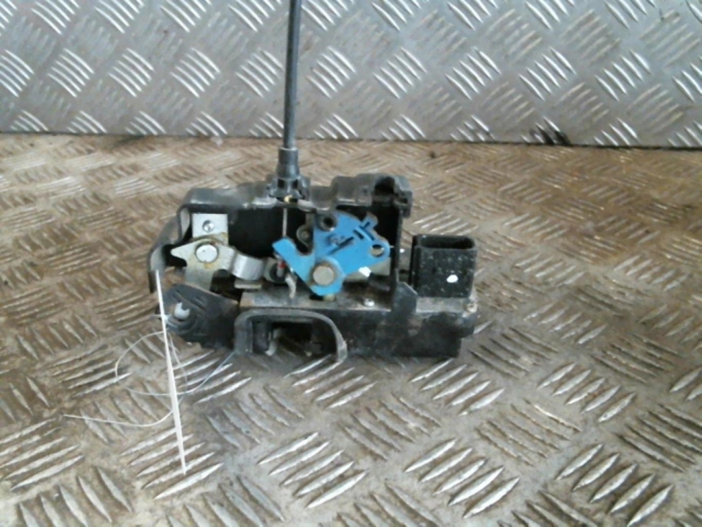 Fermeture centralisee avant droit OPEL ANTARA PHASE 1 Diesel - 1