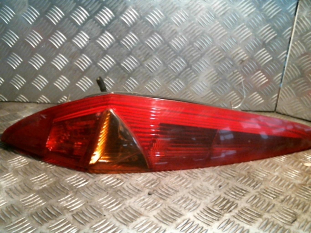 Fanale posteriore principale sinistro (luci) FIAT PUNTO 2 PHASE 1 Diésel - 1