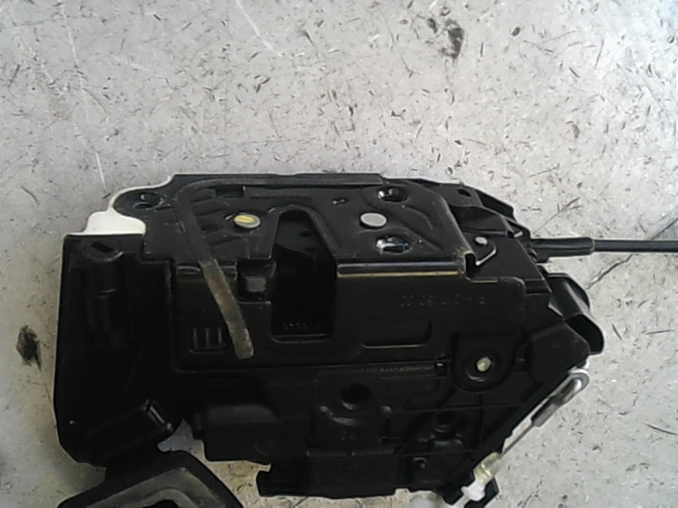 Chiusura centralizzata anteriore destra SKODA YETI PHASE 1 Diésel - 1