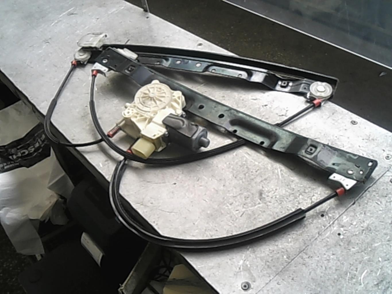 Alzacristalli elettrico anteriore sinistro FORD S-MAX 1 PHASE 1 Diésel - 1