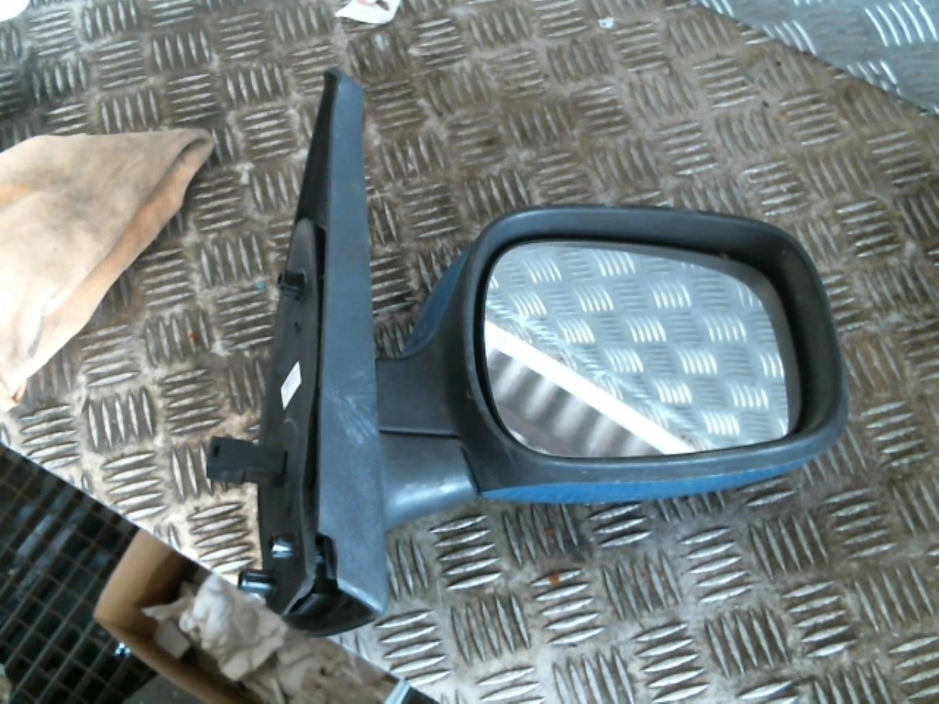 Retrovisor derecho RENAULT KANGOO 1 PHASE 1 Gasolina - 1