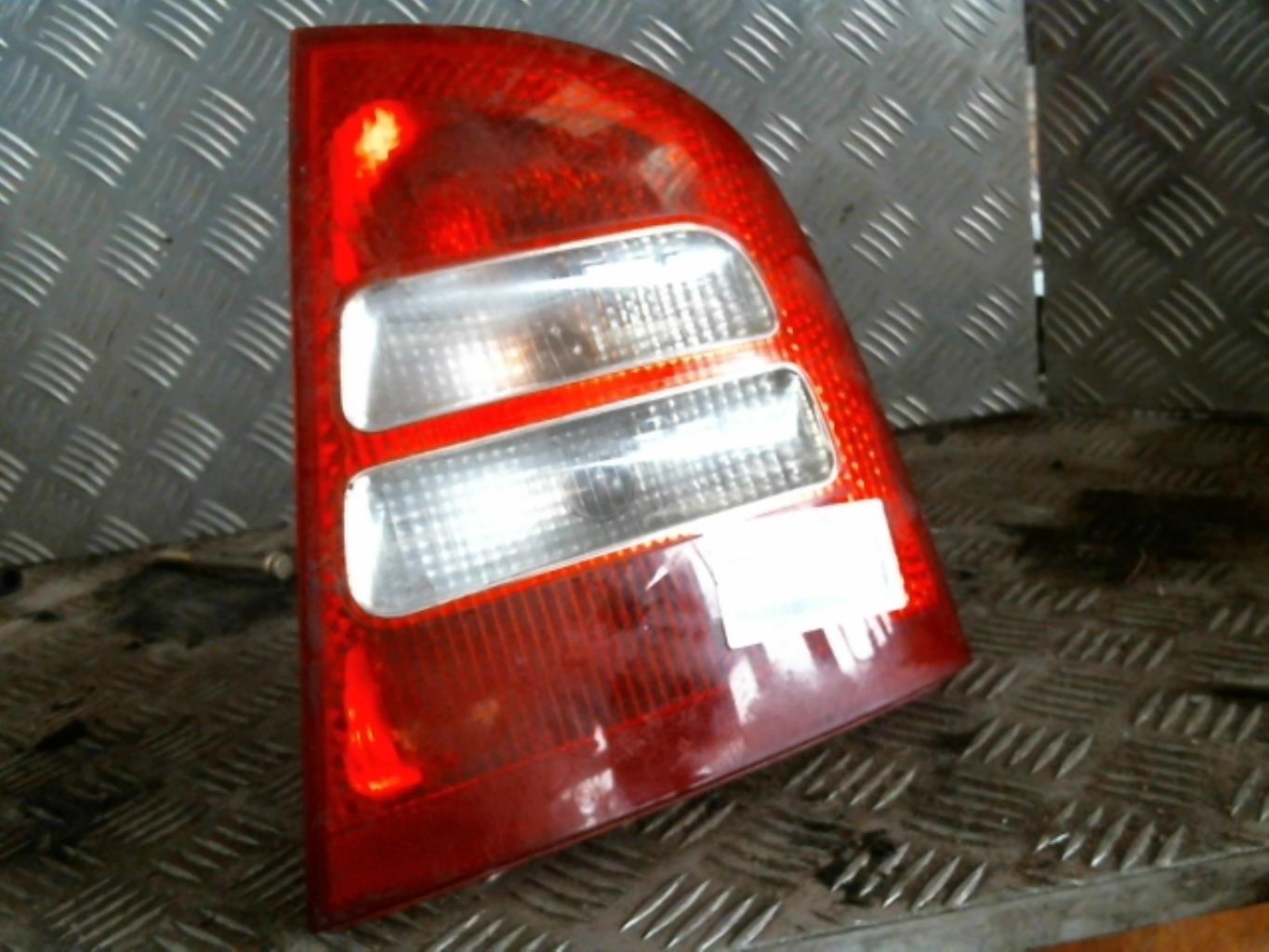 Fanale posteriore principale destro (luci) SKODA OCTAVIA 1 PHASE 2 Diésel - 1