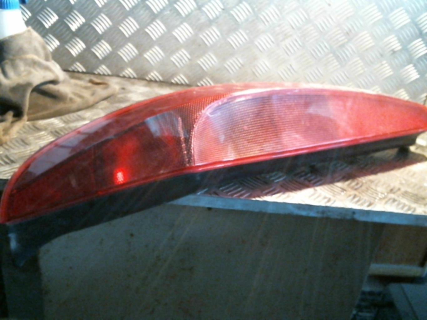 Fanale posteriore principale sinistro (luci) FIAT PUNTO 2 PHASE 2 Diésel - 1