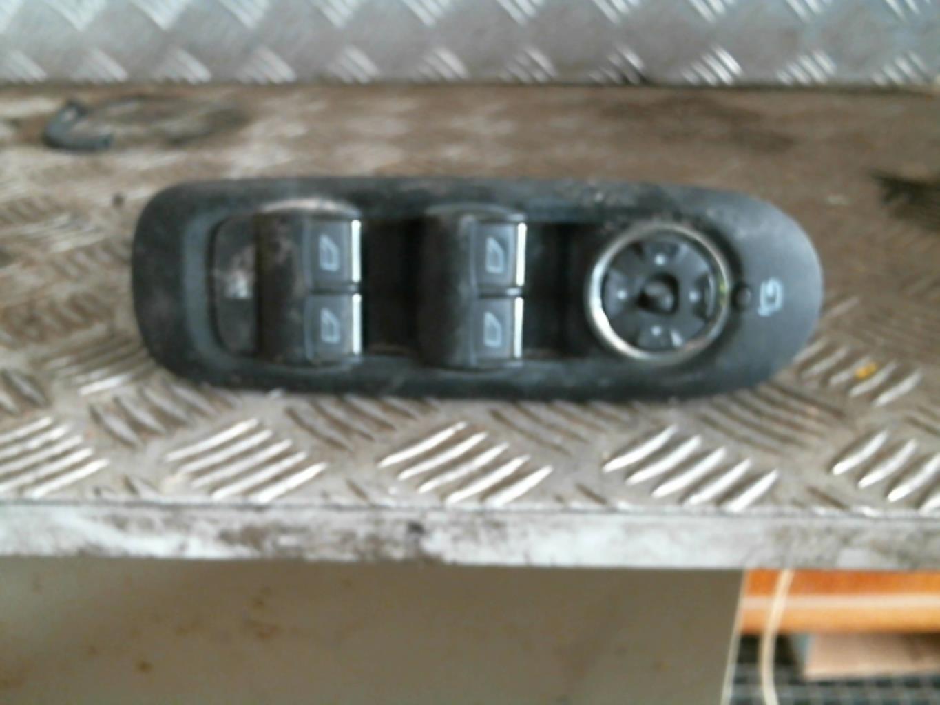 Interruptor de elevalunas FORD S-MAX 1 PHASE 1 Diésel - 1