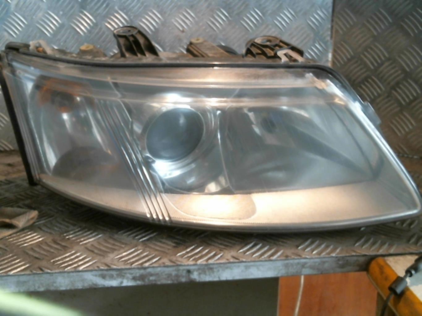 Gruppo ottico anteriore principale destro (luci)(faro) SAAB 9.3 2 CABRIOLET PHASE 1 Diésel - 1