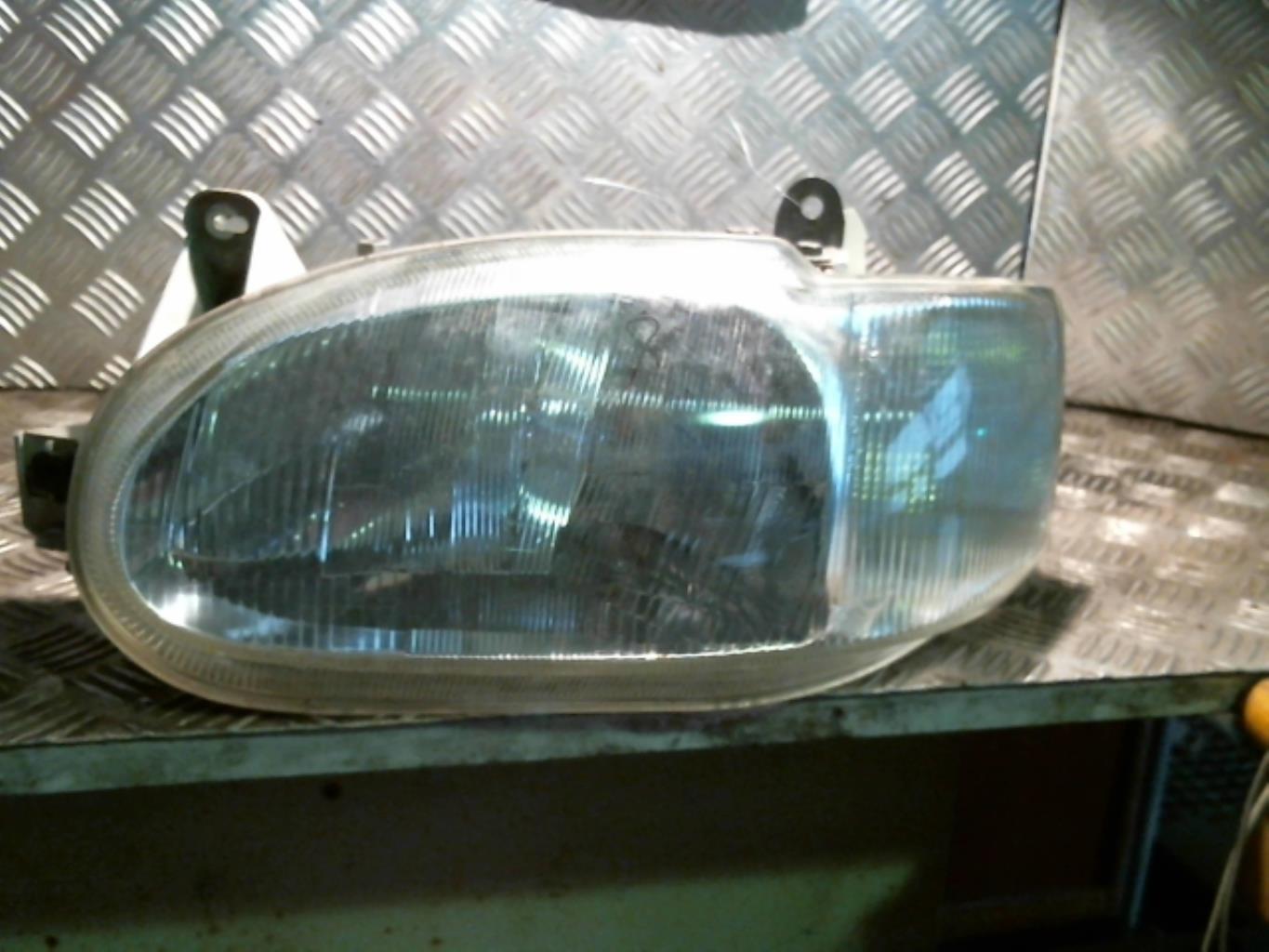 Gruppo ottico anteriore principale sinistro (luci)(faro) FORD ESCORT 6 CABRIOLET Gasolina - 1