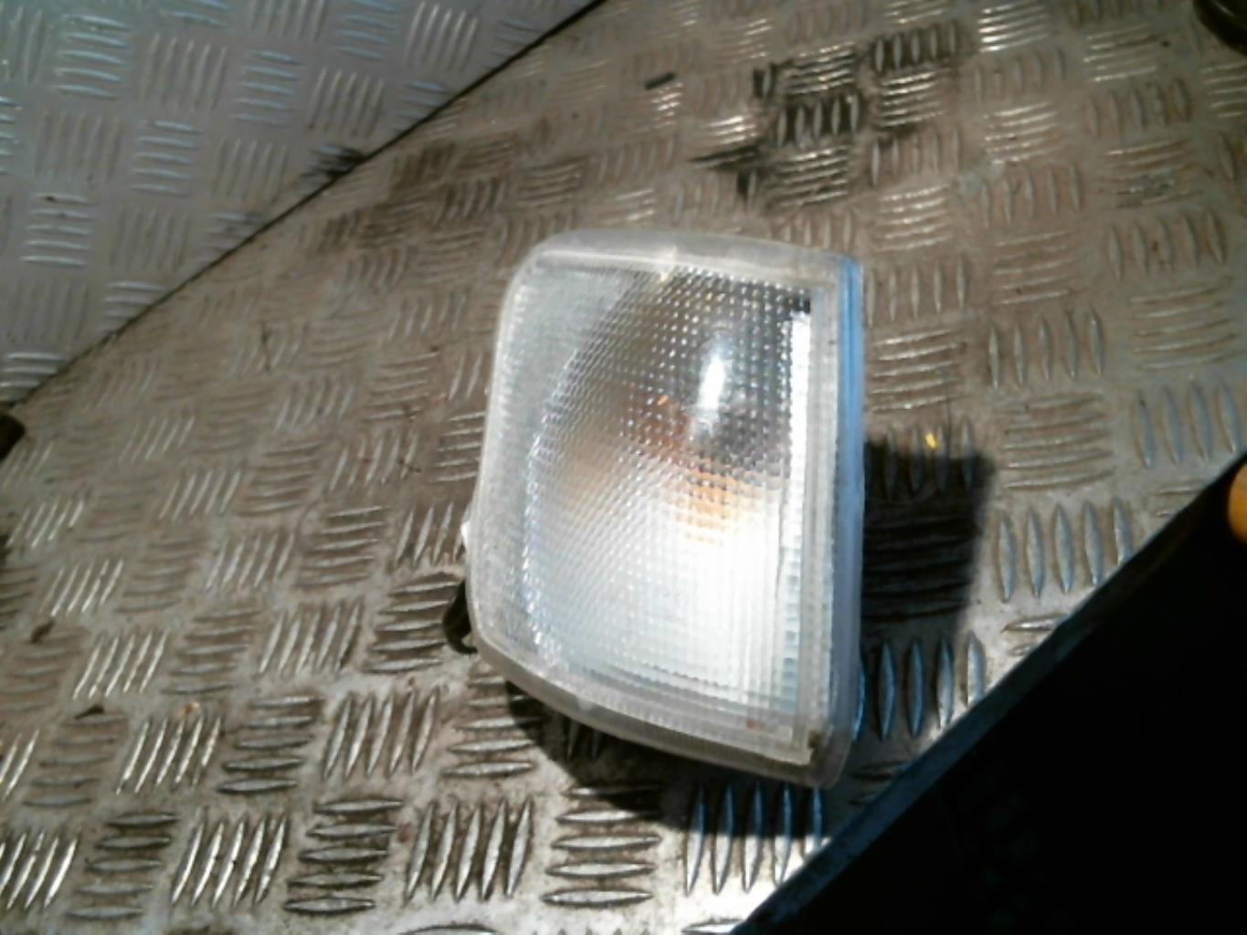 Gruppo ottico anteriore secondario destro (luci)(freccia) FORD FIESTA 3 PHASE 1 Gasolina - 1